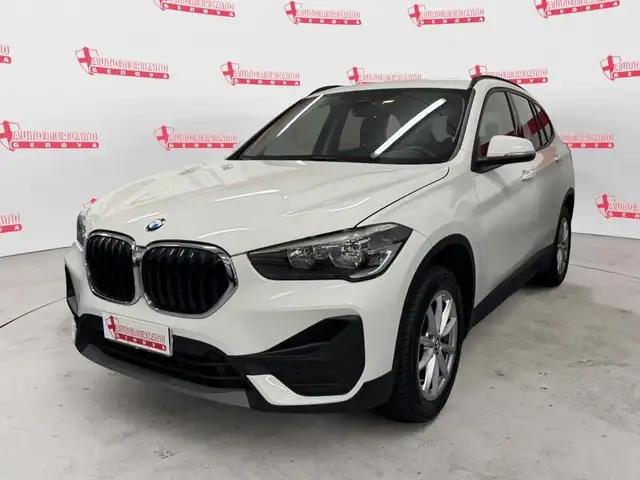 BMW X1 main image