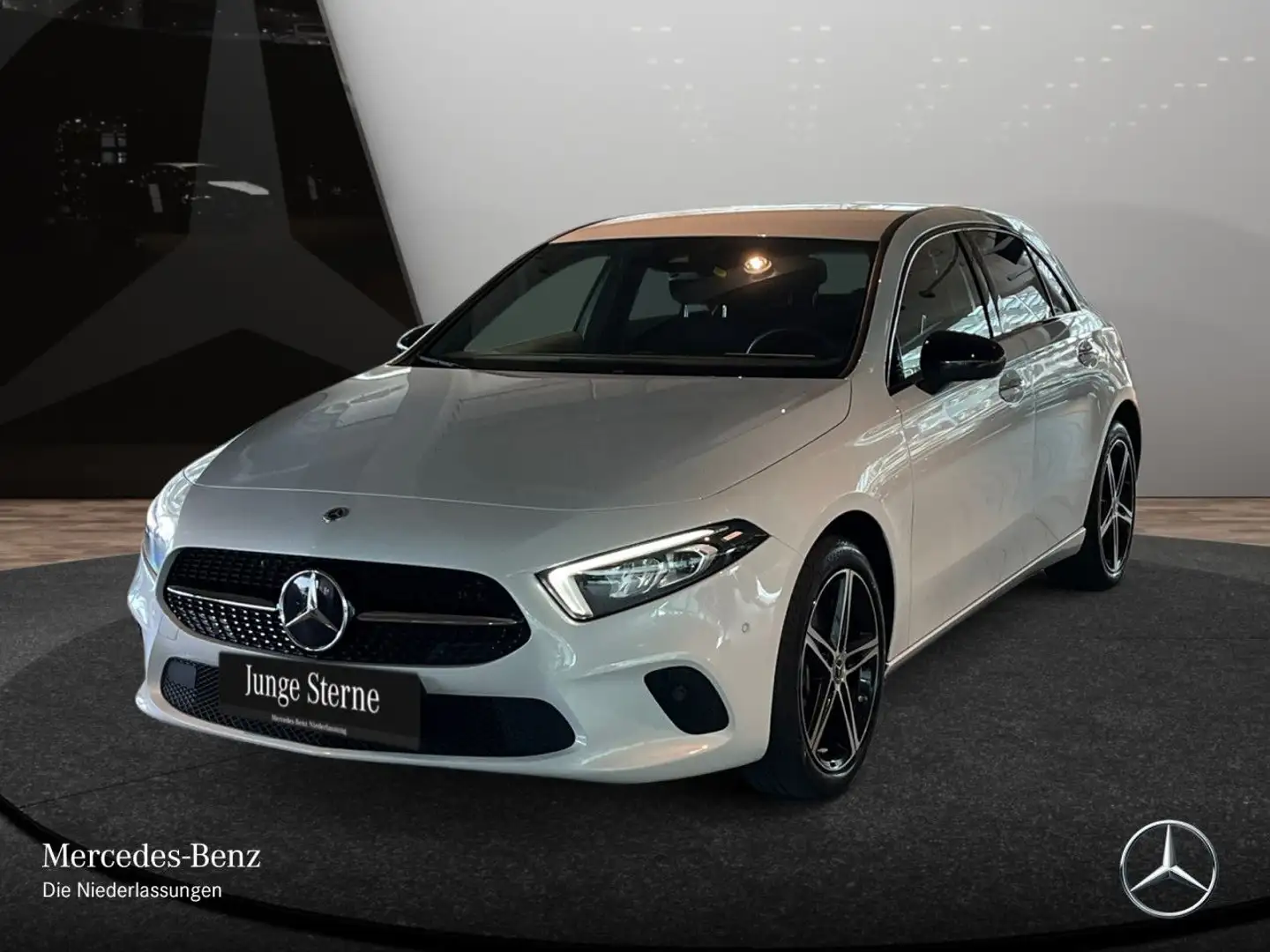 Mercedes-Benz A 250 e PROGRESSIVE+NIGHT+AHK+LED+KAMERA+KEYLESS Weiß - 2