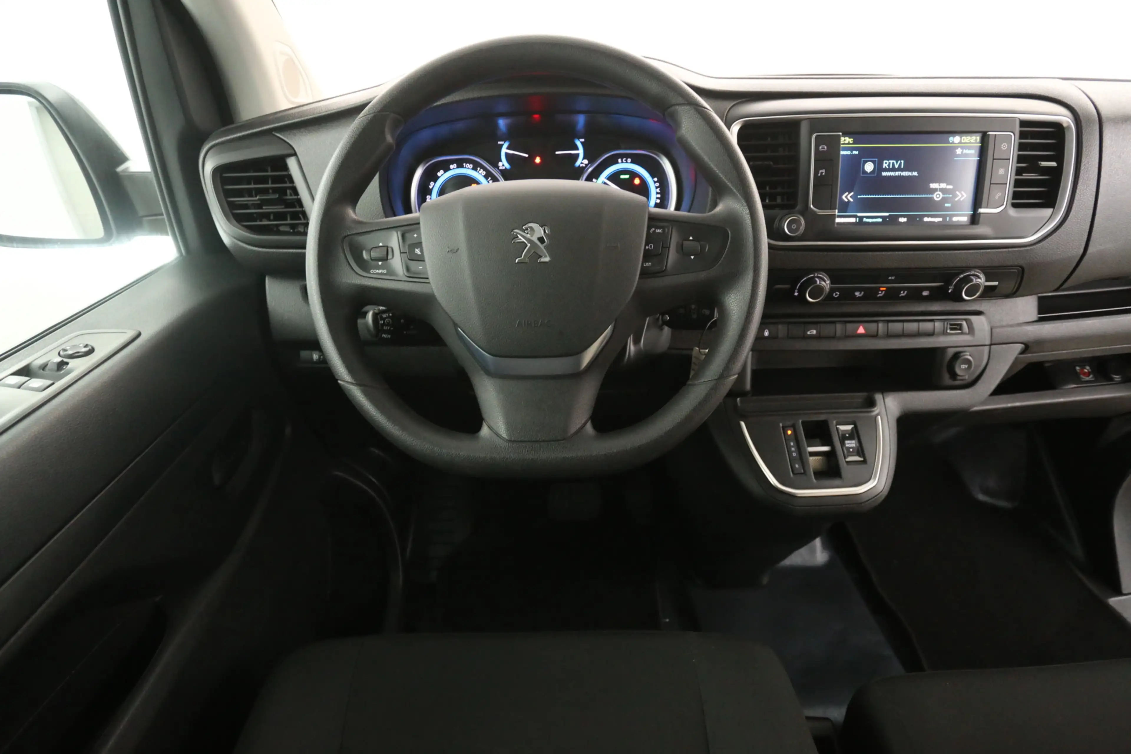 Citroen Jumpy E-Jumpy Peugeot E-Expert 75 kWh L3H1 | Snelladen | — photo 2
