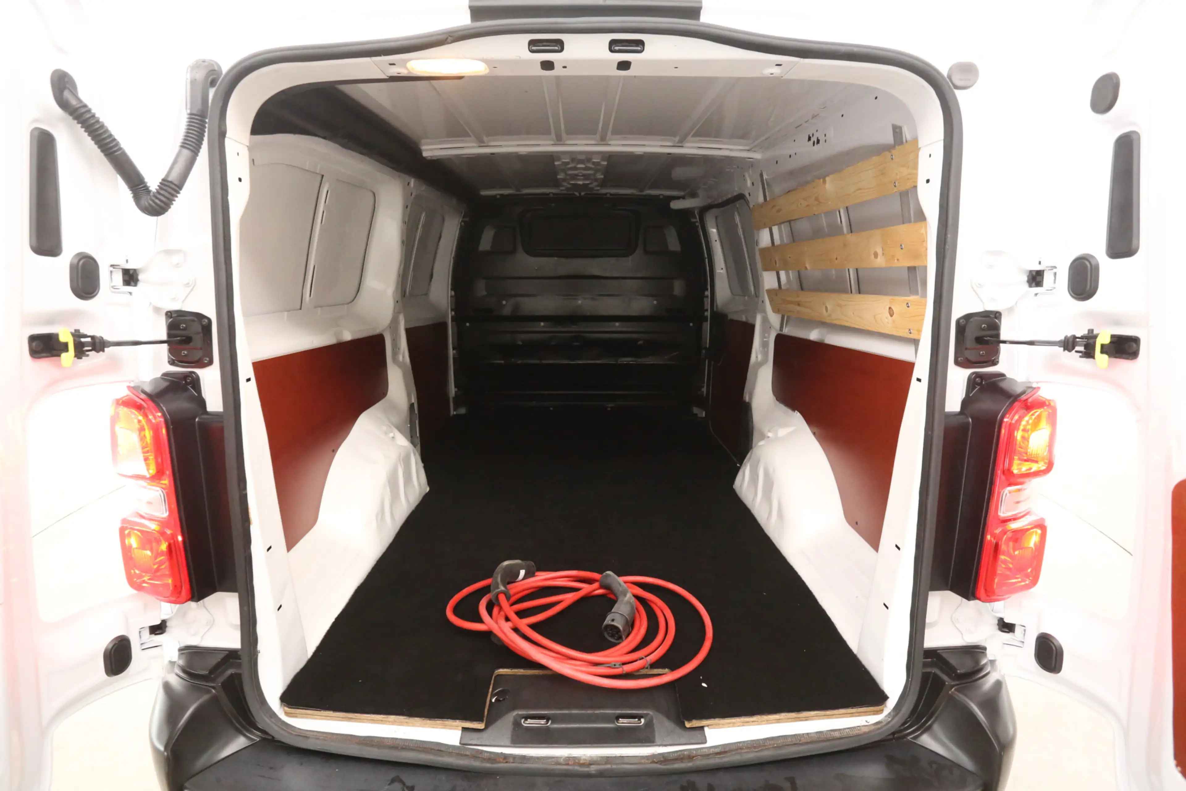 Citroen Jumpy E-Jumpy Peugeot E-Expert 75 kWh L3H1 | Snelladen | — photo 3