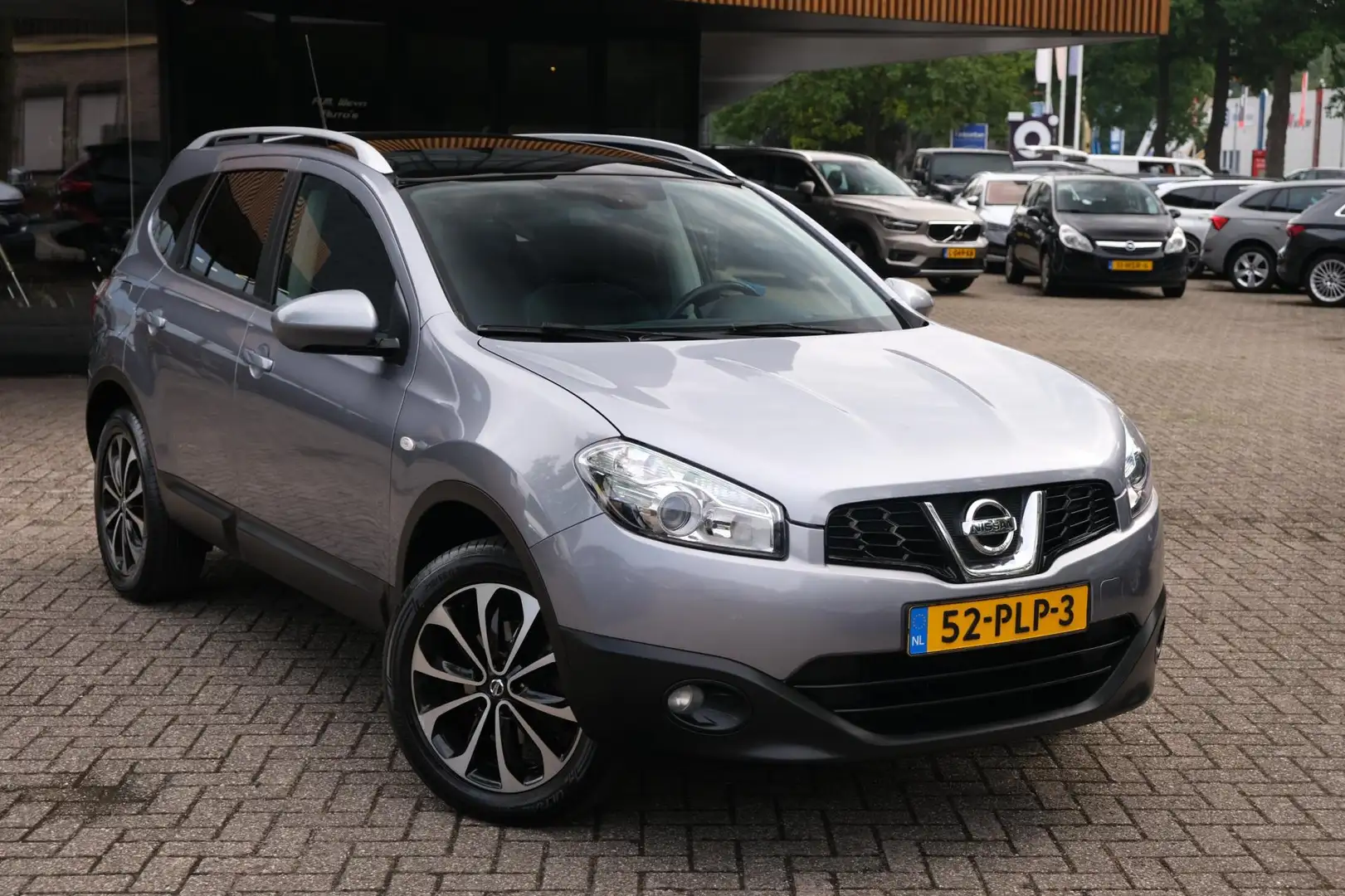 Nissan Qashqai+2 1.6 Connect Edition/7-Zits/Pano/Camera/Clima/Trekh Grijs - 2