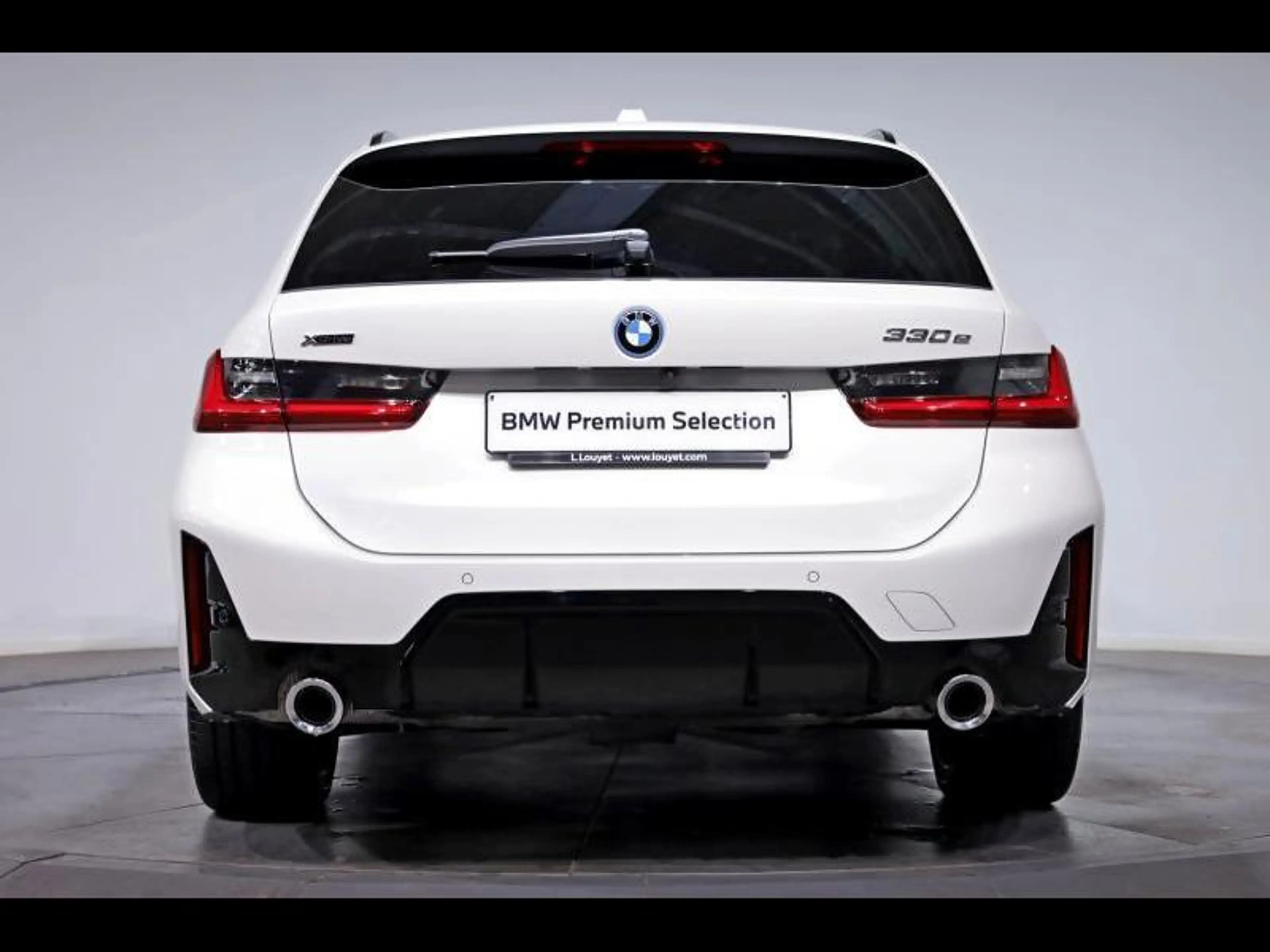 BMW 330 e xDrive Touring Kit M Sport — photo 4