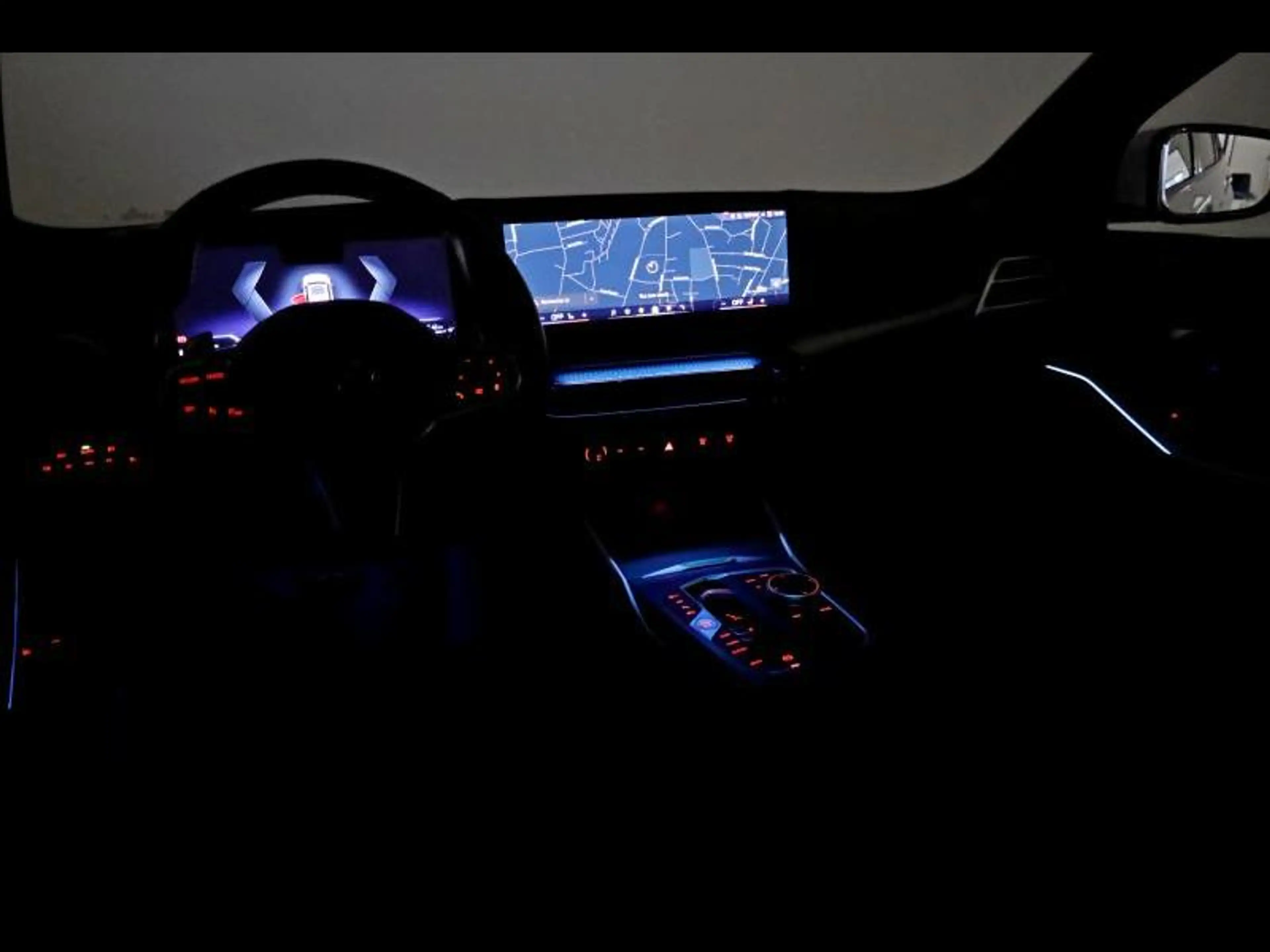 BMW 330 e xDrive Touring Kit M Sport — photo 12