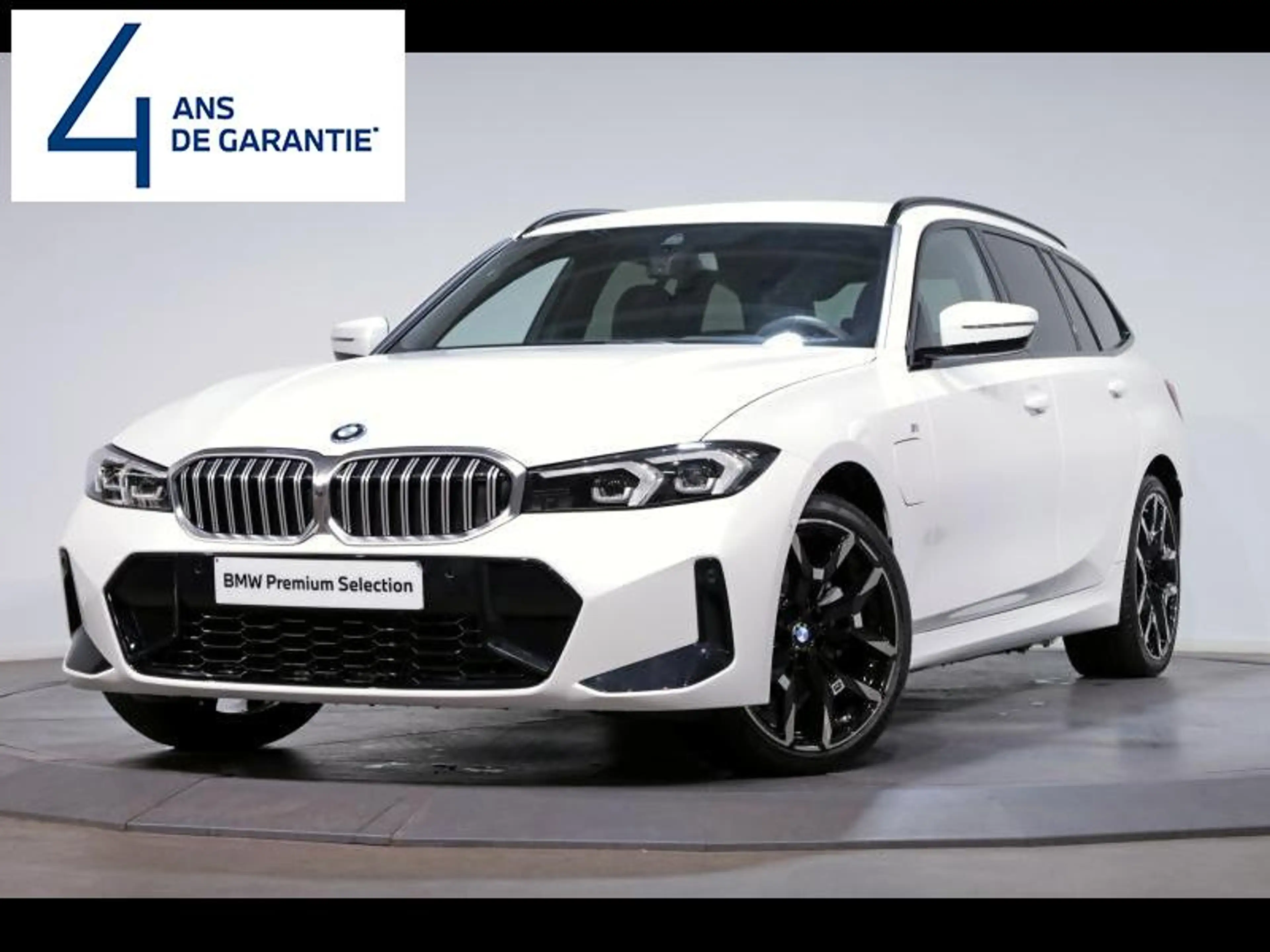 BMW 330 e xDrive Touring Kit M Sport