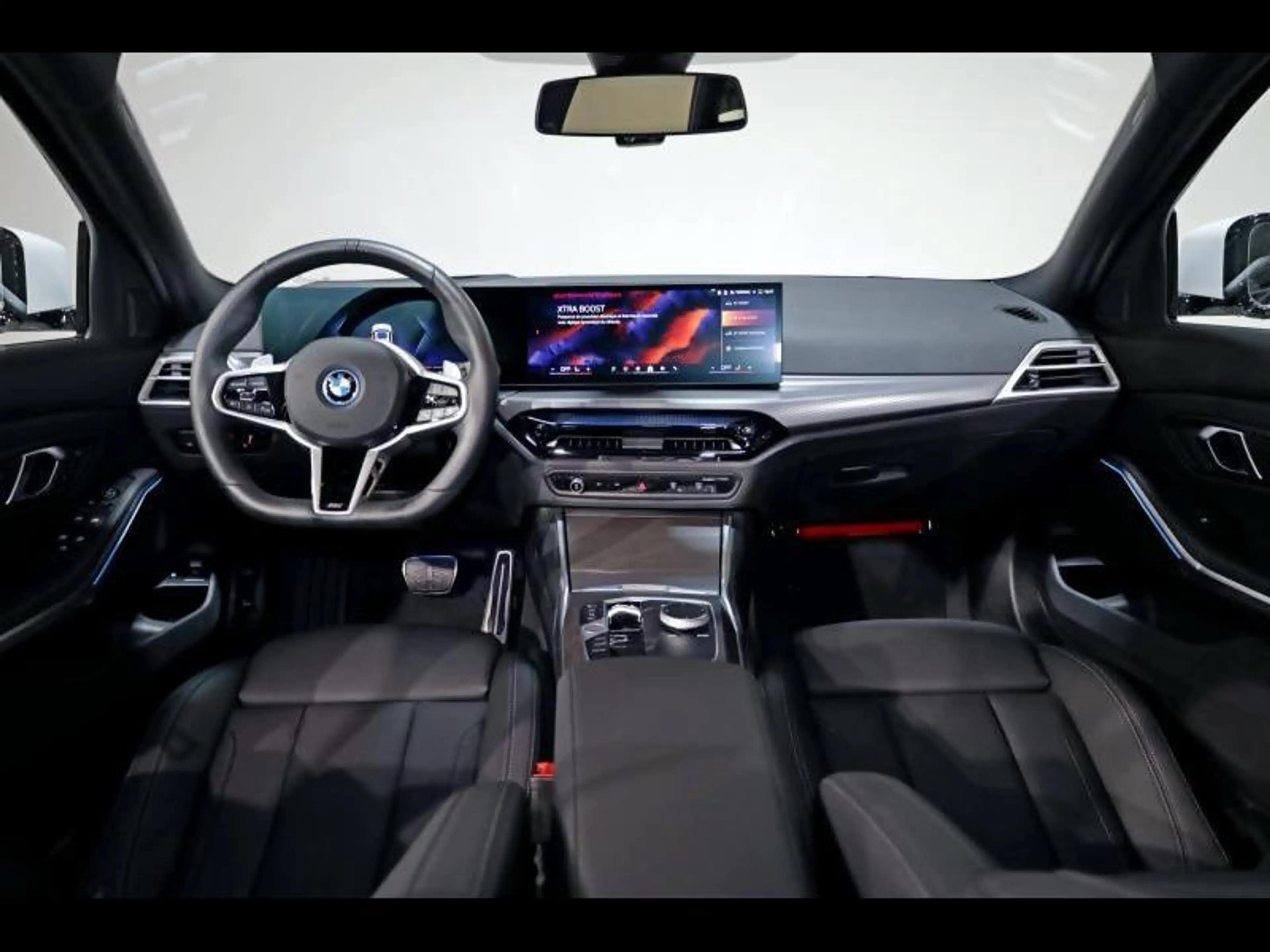 BMW 330 e xDrive Touring Kit M Sport — photo 7
