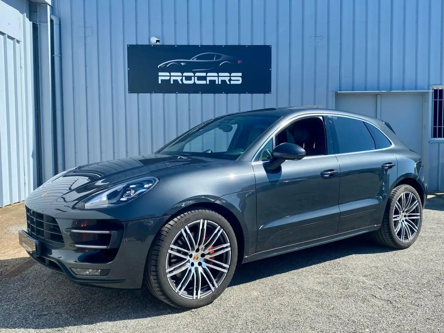Porsche Macan Macan 3.6i V6 - BV PDK  TYPE 95B Turbo PHASE 1 Grau - 1