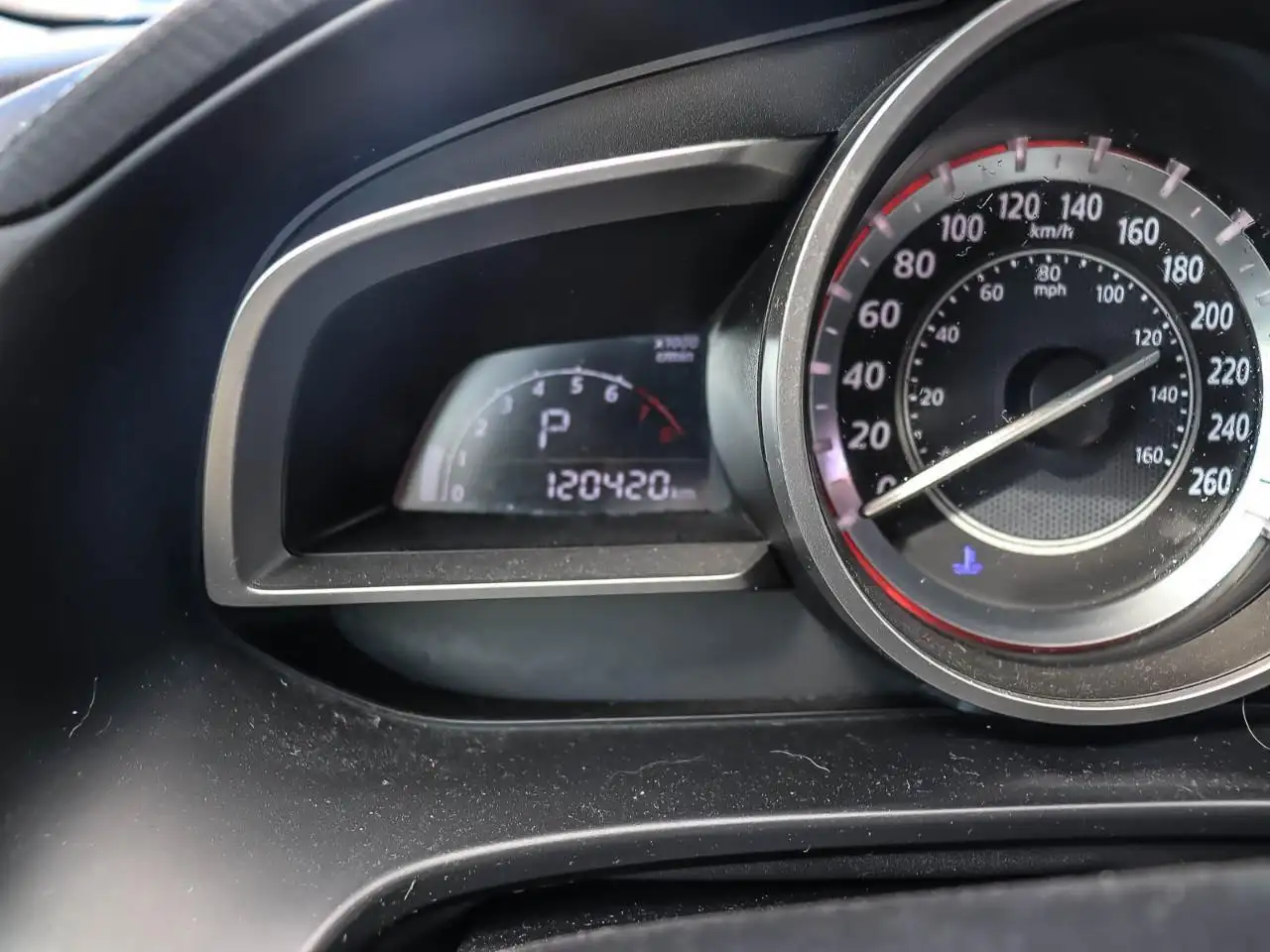 Mazda 3 снимка Mazda 3