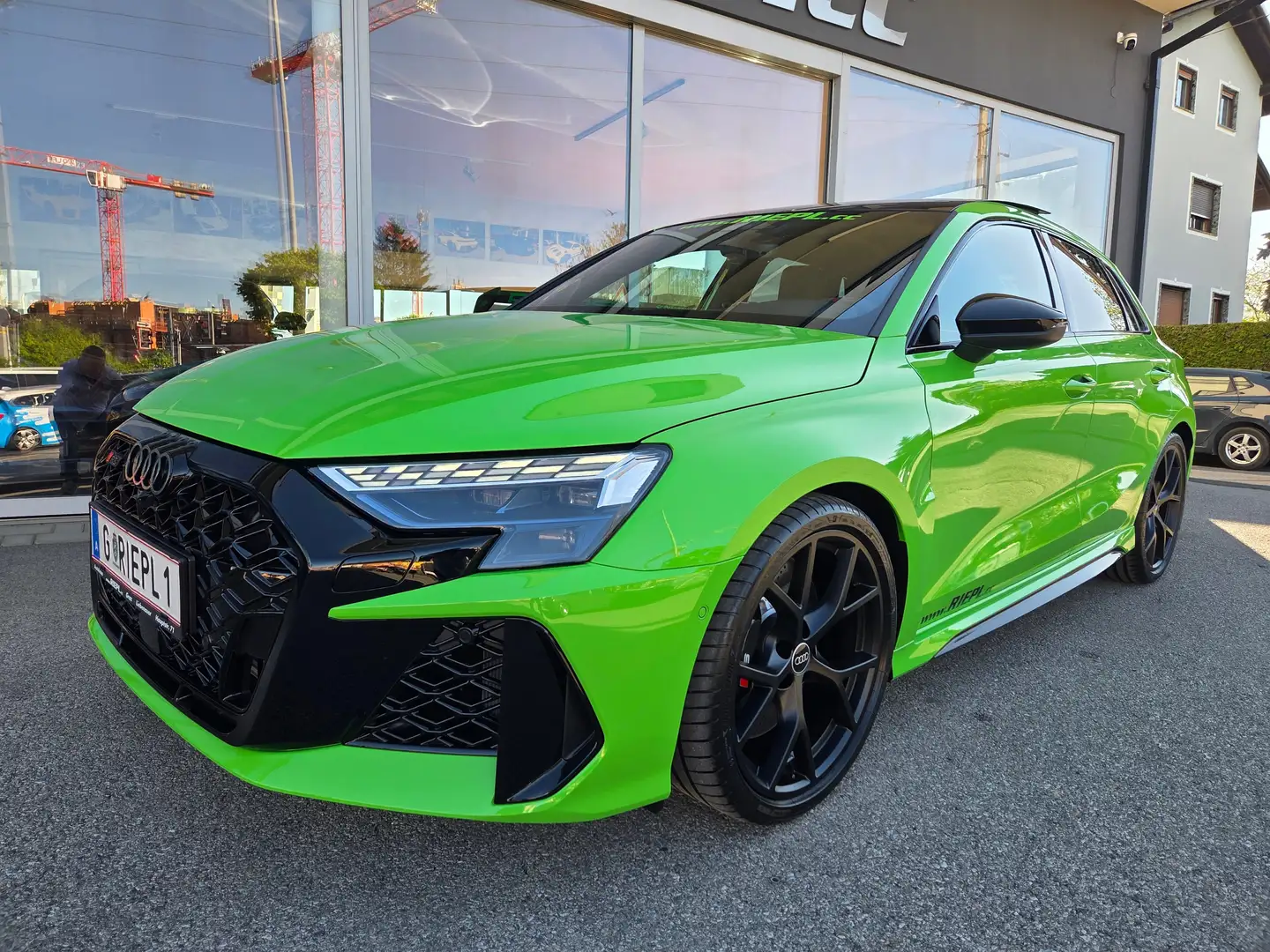 Audi RS3 Massage Panorama Sportauspuff Garantie 4/20231 Grün - 1