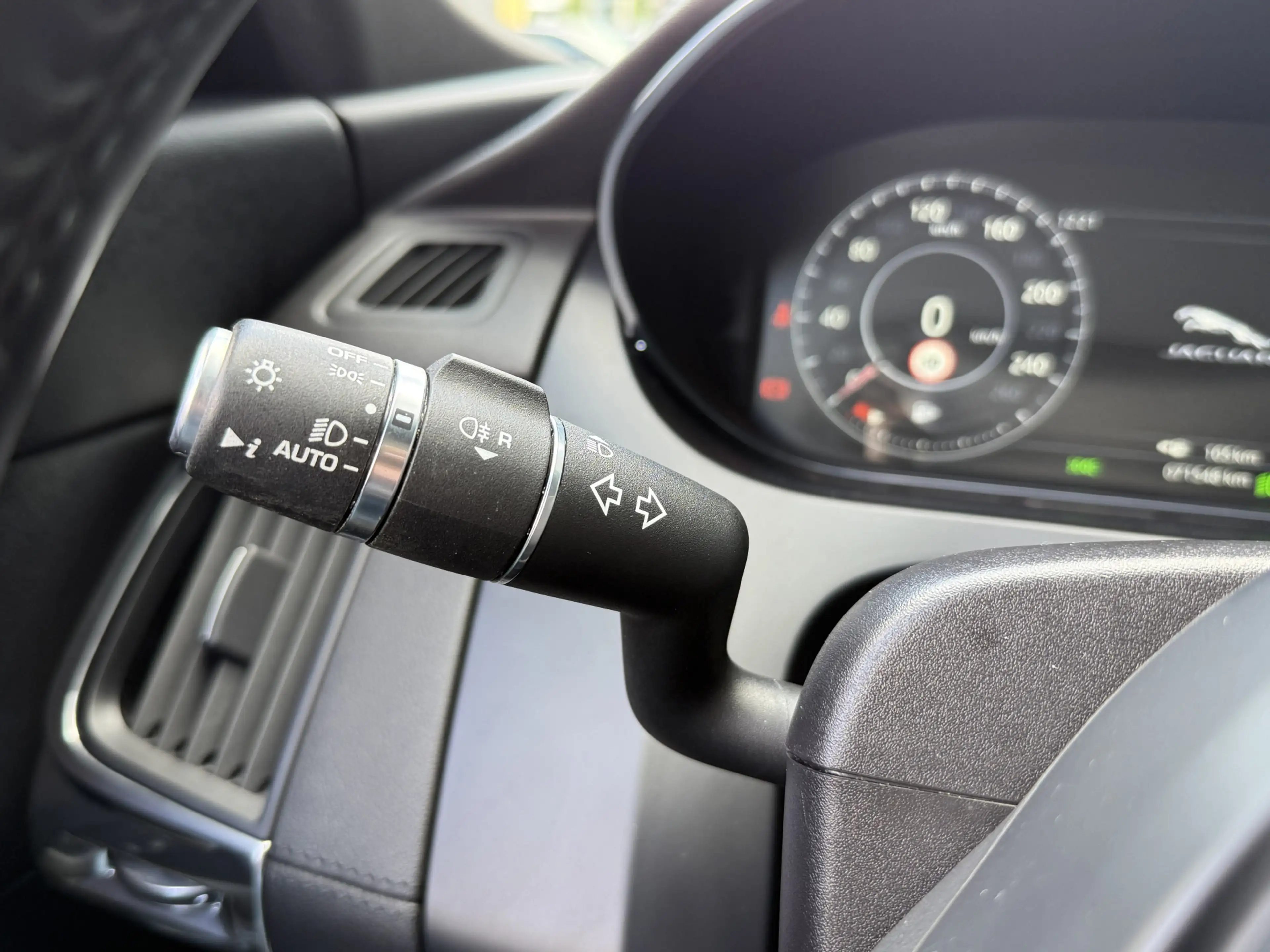 Jaguar E-Pace BWJ 2018 2.0 249 PK P250 AWD HSE AUTOMAAT | NIEUW — photo 13