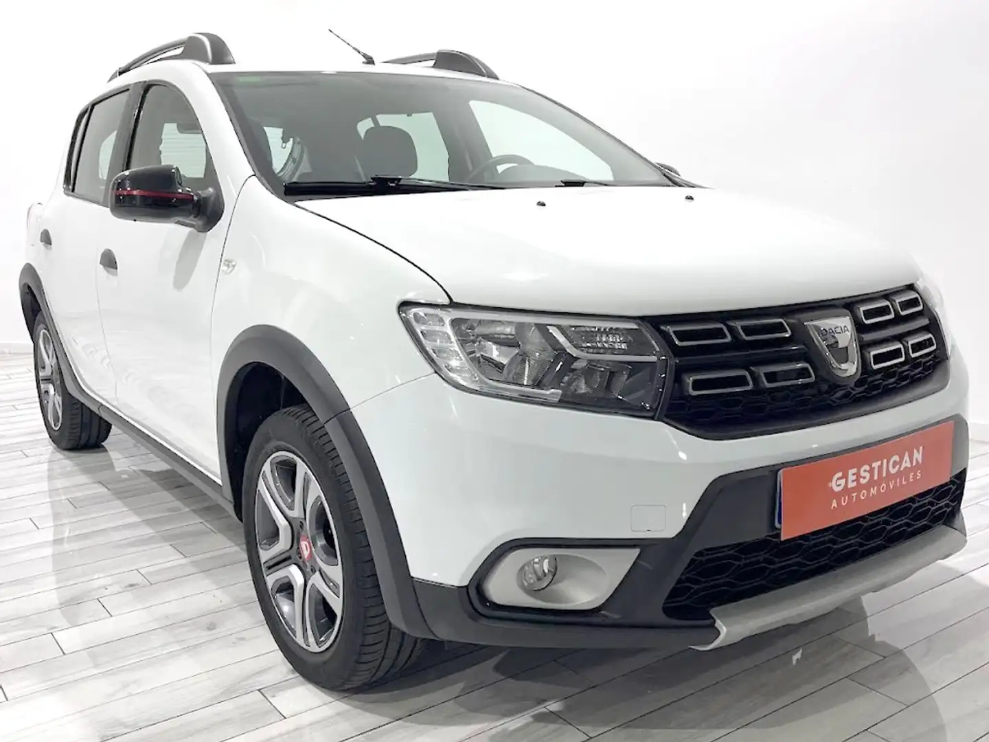Dacia Sandero Stepway TCe Comfort 67kW Blanco - 2