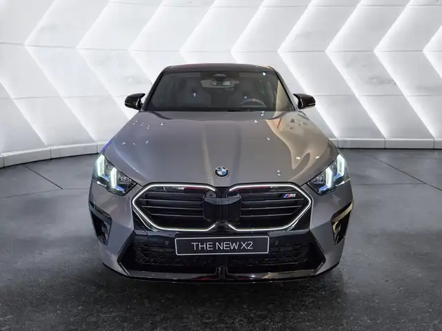 BMW X2 view 3