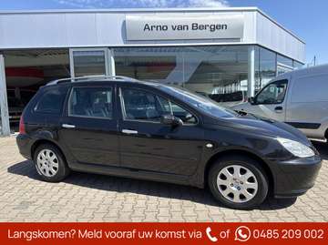 SW 1.6 16V Pack, AUTOMAAT, lederen interieur, clim
