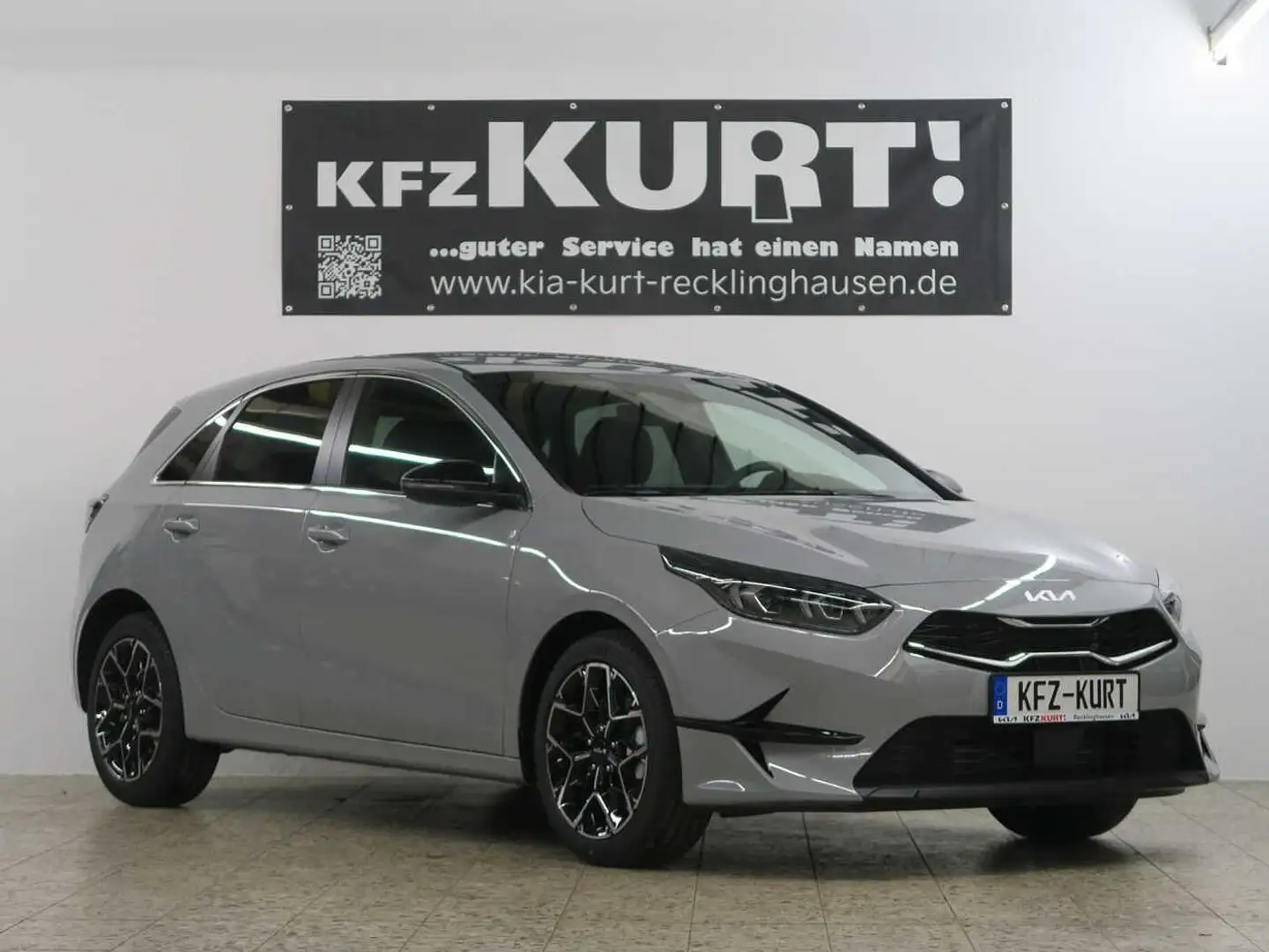 Kia Ceed / cee'd 1.0 T-GDI 48V DCT7 100 Nightline Edition Grau - 1