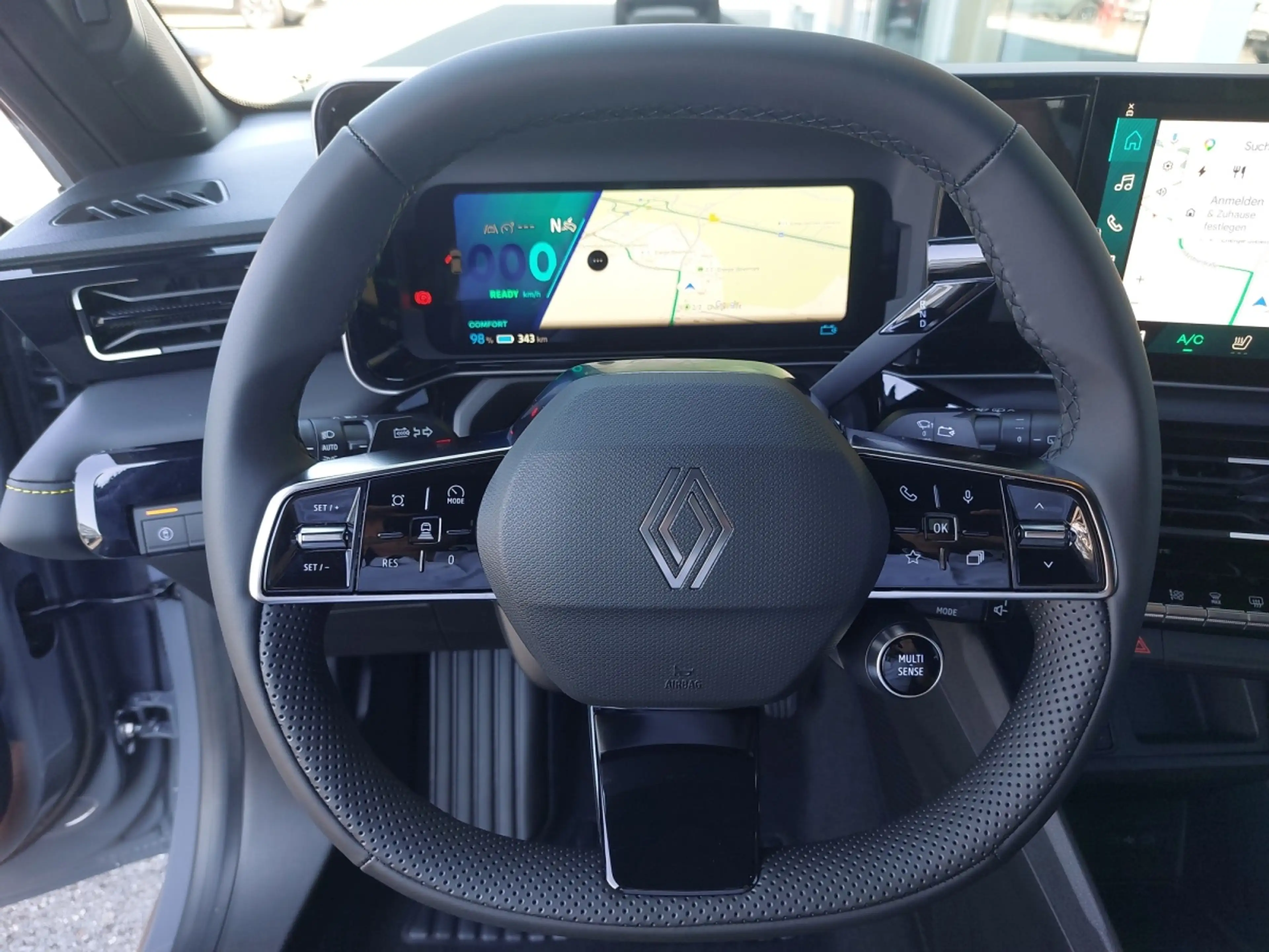 Renault R 4 E-Tech 150 PS 52kWh Comfort Range Iconic Plein Sud — photo 13