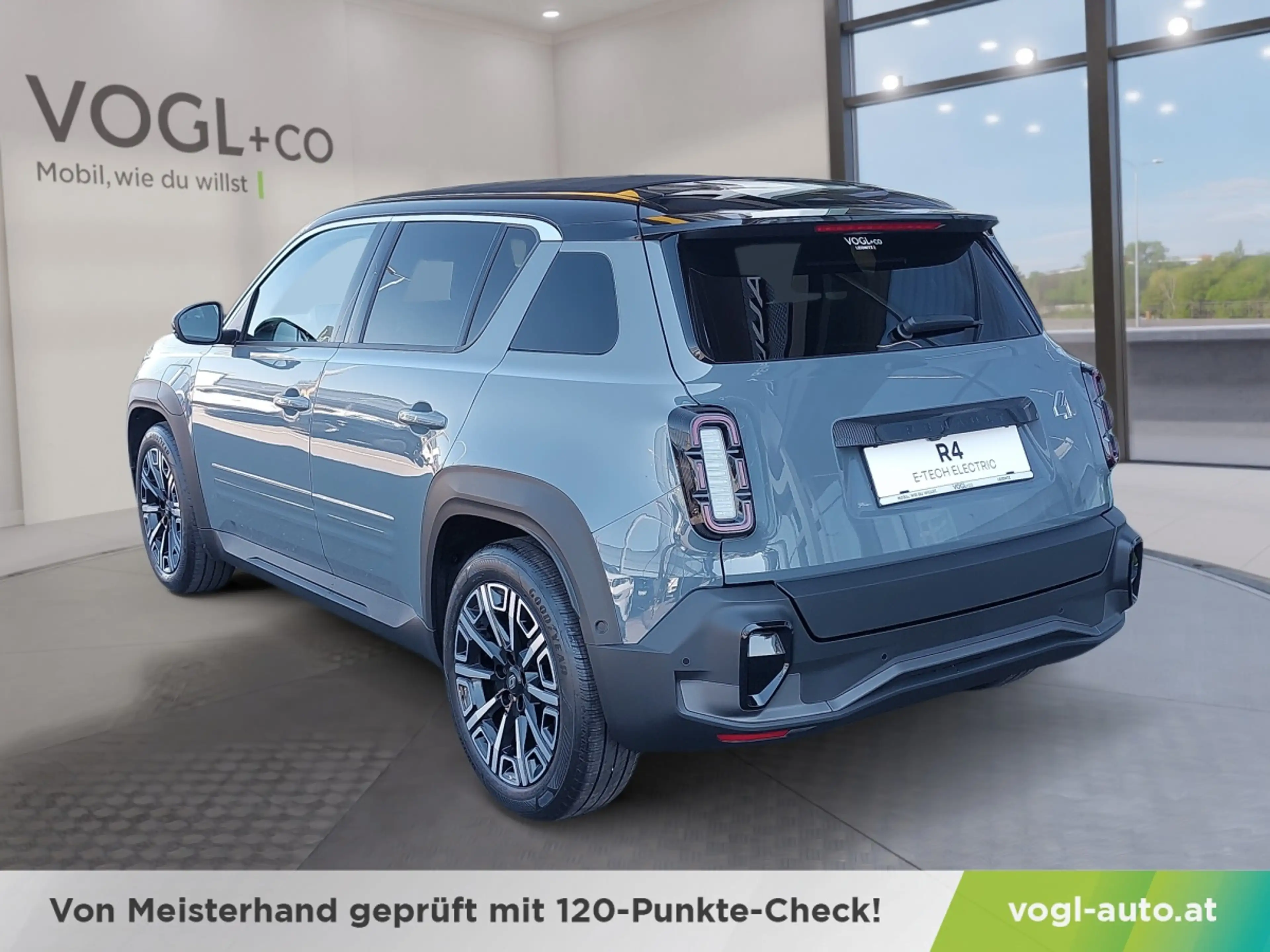 Renault R 4 E-Tech 150 PS 52kWh Comfort Range Iconic Plein Sud — photo 3