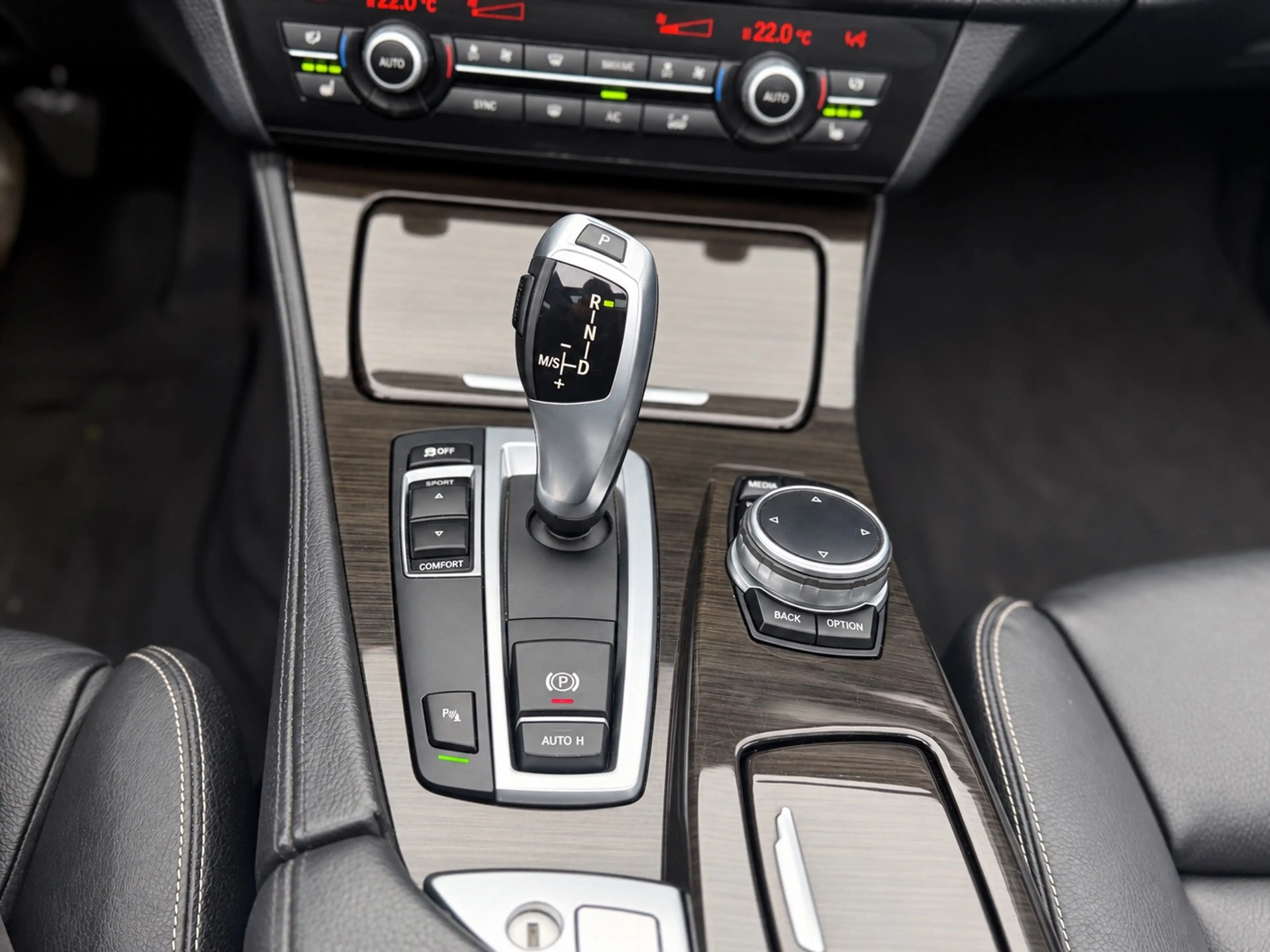 BMW 520 5-serie 520i Luxury/Pano/Memory/Garantie/Stoelverw — photo 16