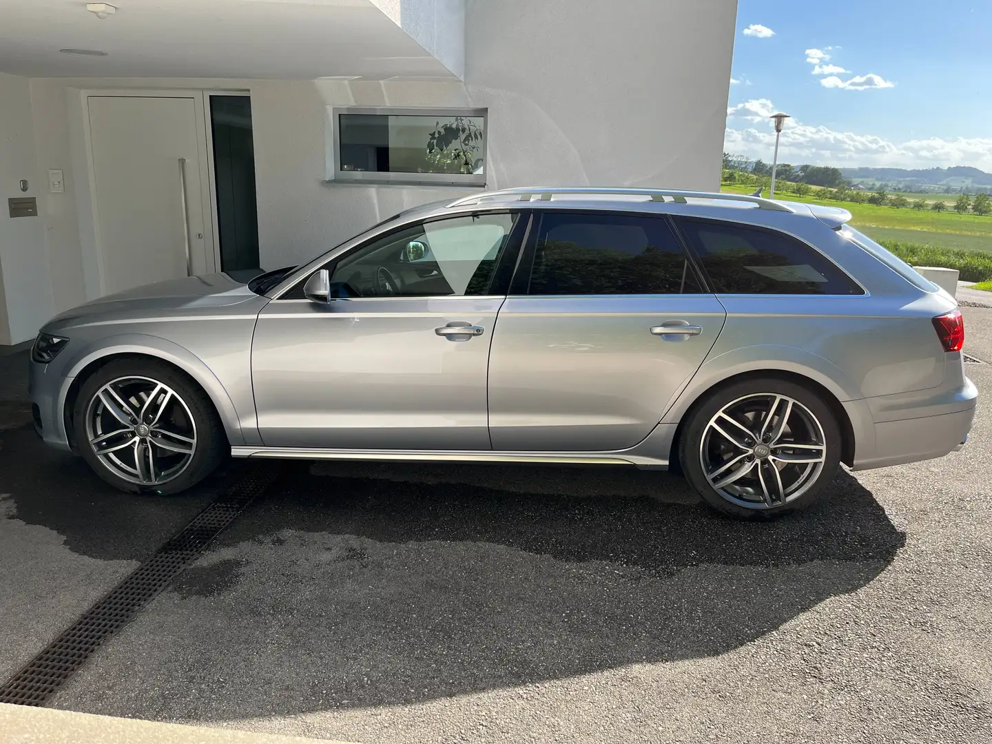 Audi A6 allroad A6 Allroad 3,0 TDI quattro S-tronic Silber - 1