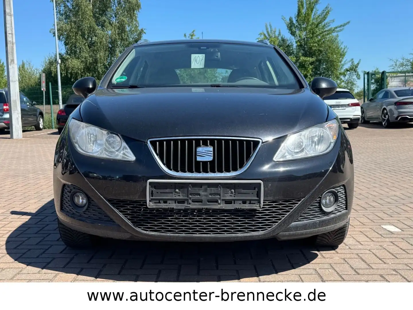 SEAT Ibiza ST Style Schwarz - 2
