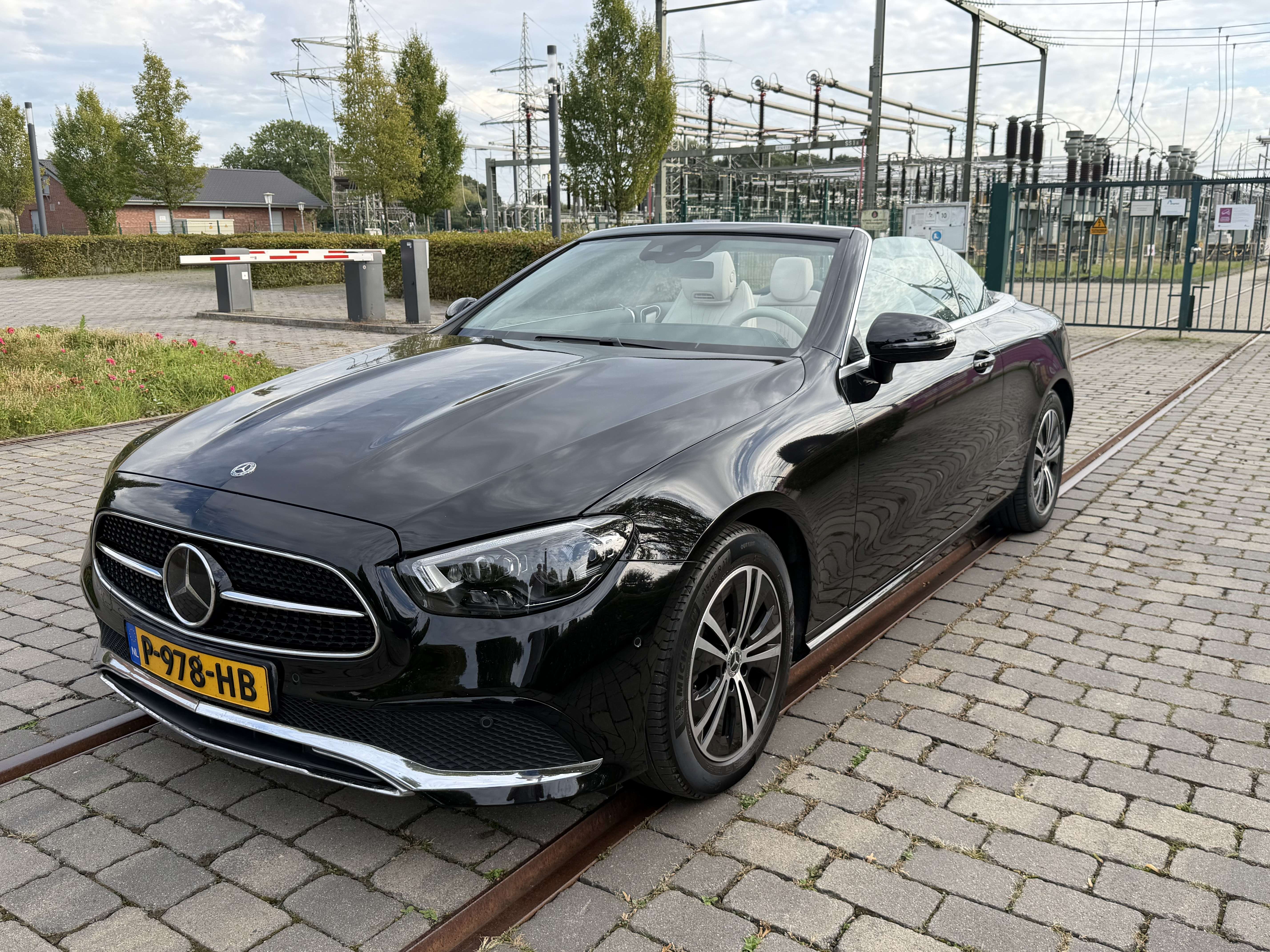 2021 Mercedes Benz E 200