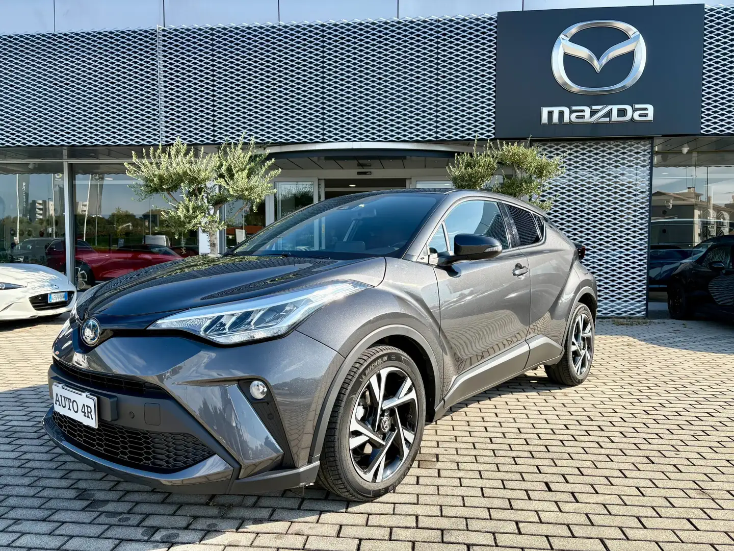 Toyota C-HR C-HR 1.8 Hybrid E-CVT Trend Grigio - 1