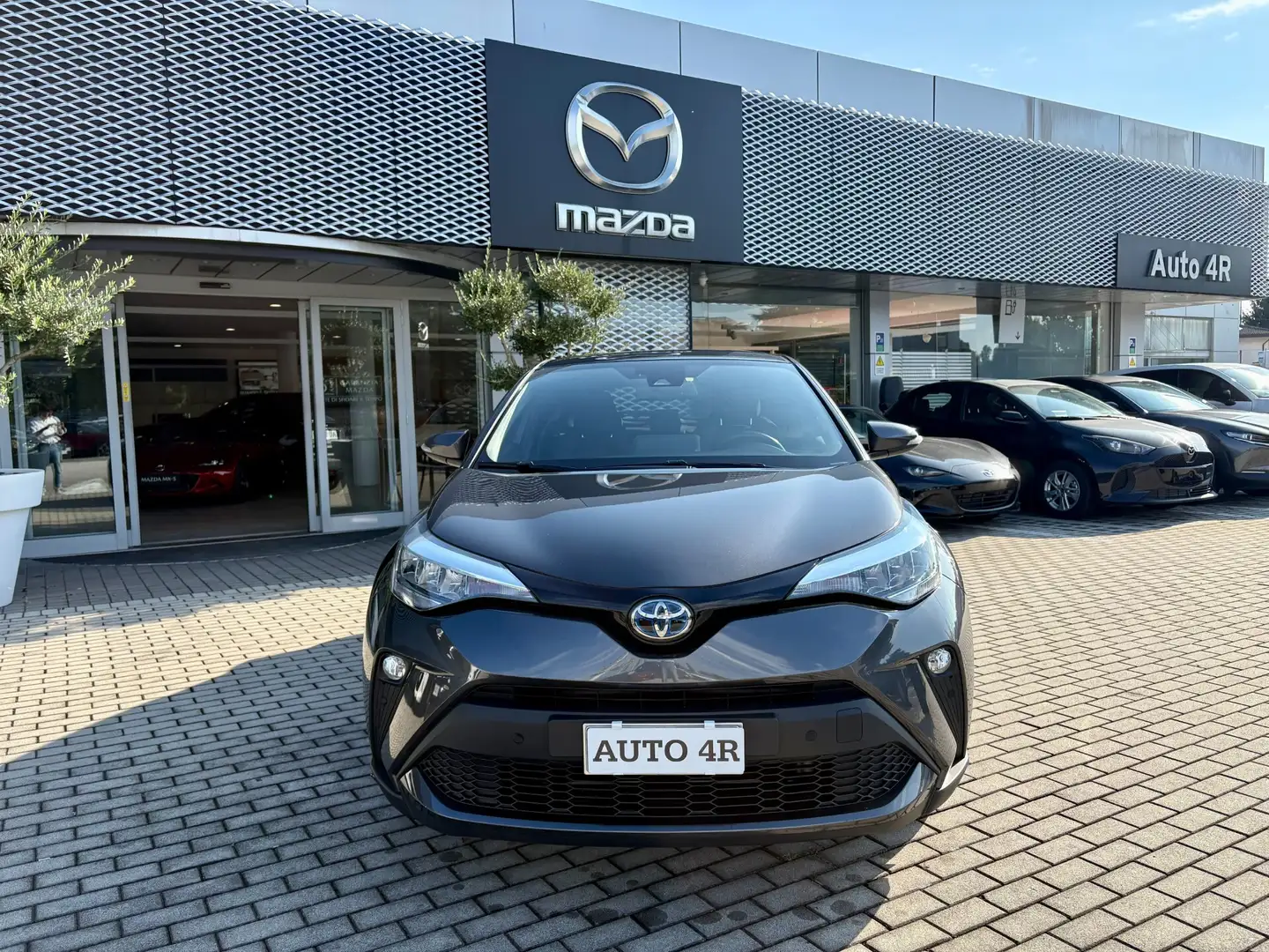 Toyota C-HR C-HR 1.8 Hybrid E-CVT Trend Grigio - 2