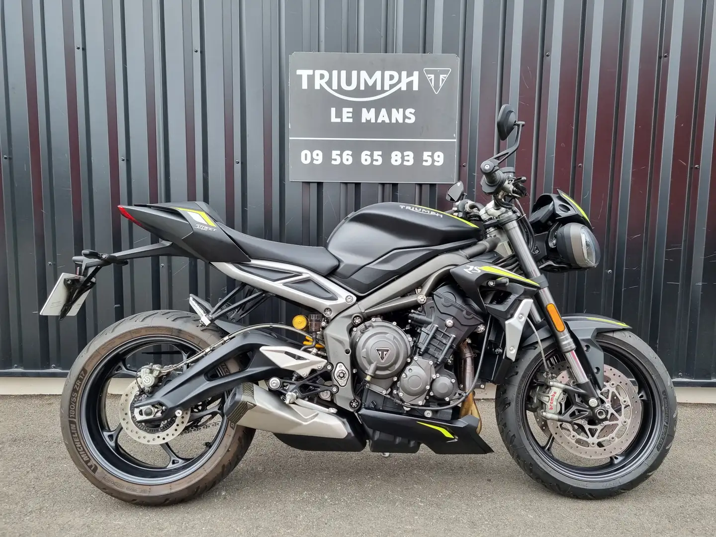 Triumph Street Triple 765 Noir - 1