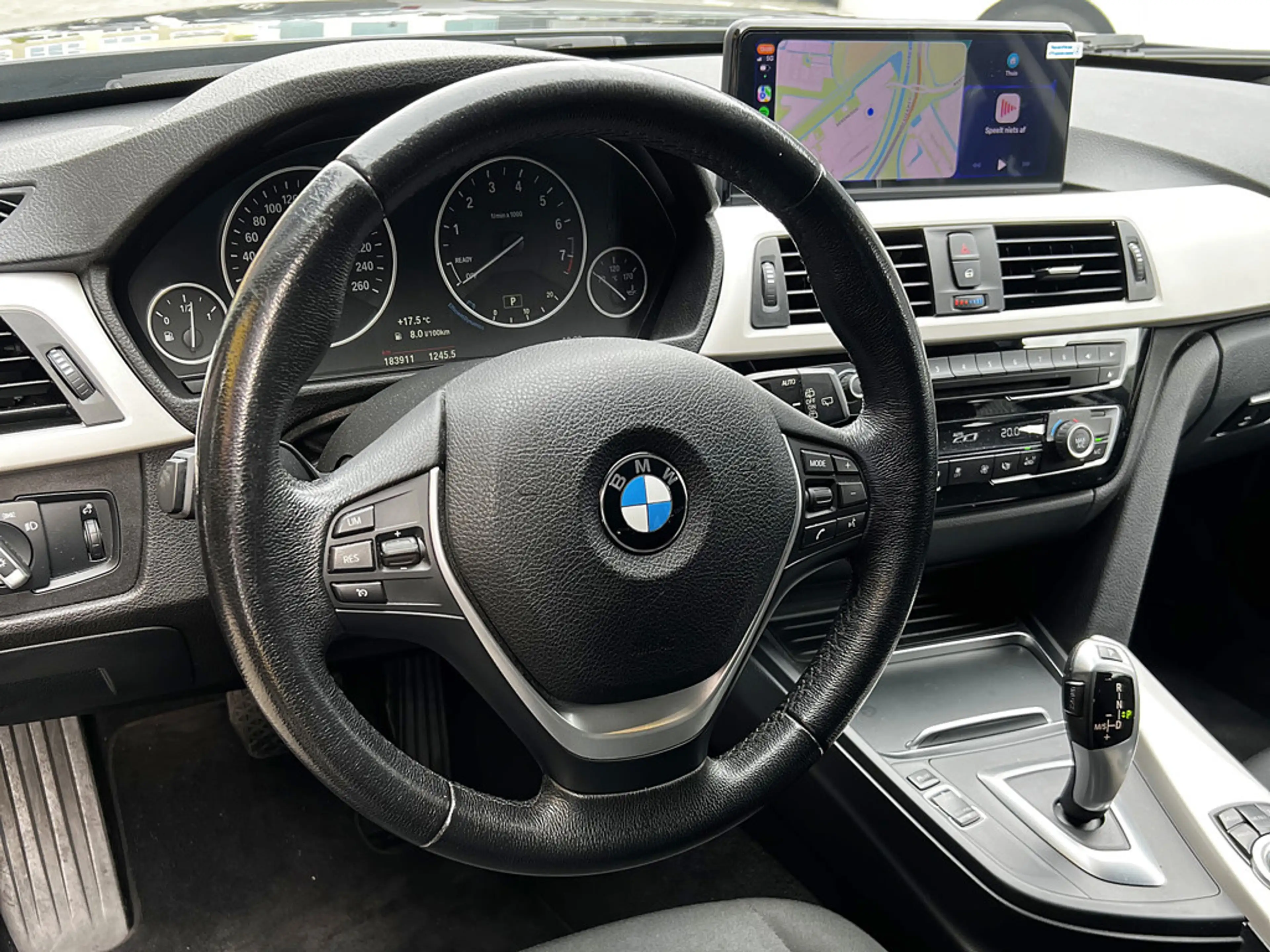 BMW 318 3-serie Touring 318i Executive — photo 6