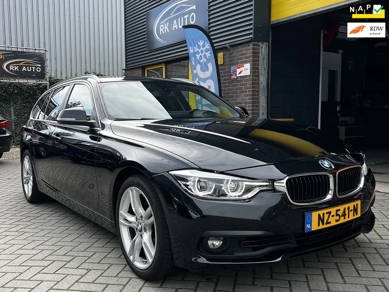 BMW 318