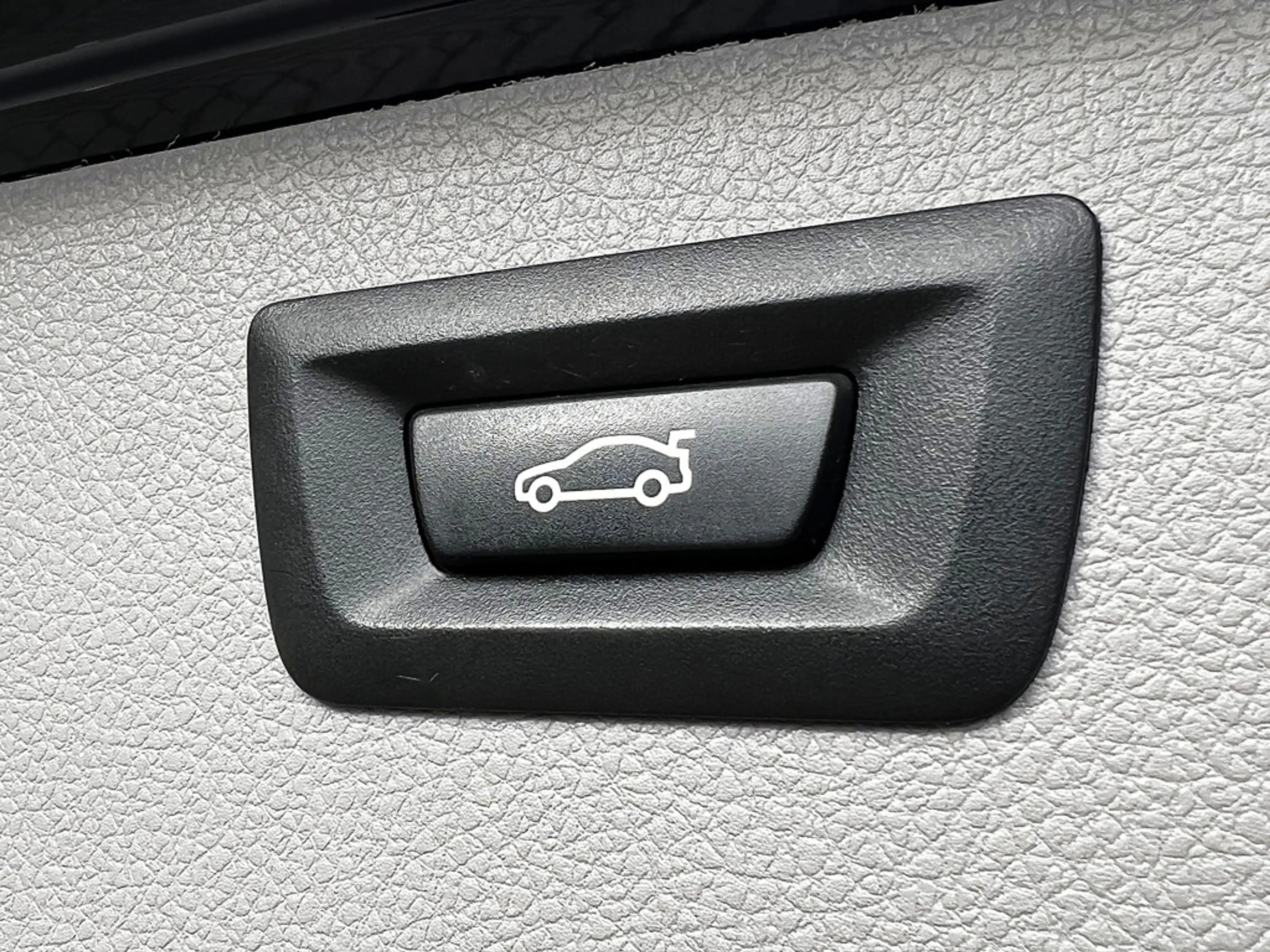 BMW 318 3-serie Touring 318i Executive — photo 14