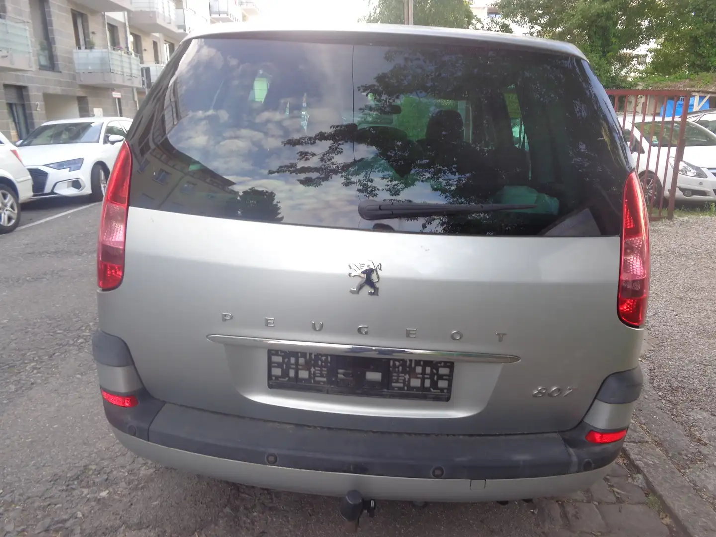 Peugeot 807 HDi 130 Platinum Grau - 2