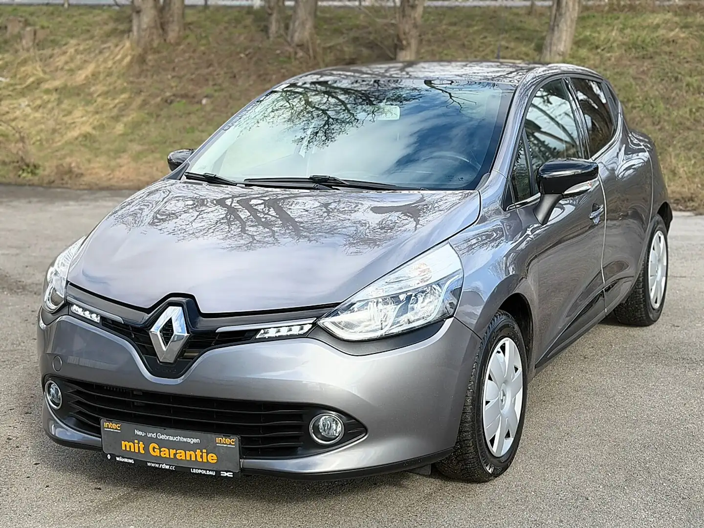 Renault Clio Expression dCi 75 Sehr gepflegt sehr gute Ausst... Grau - 1