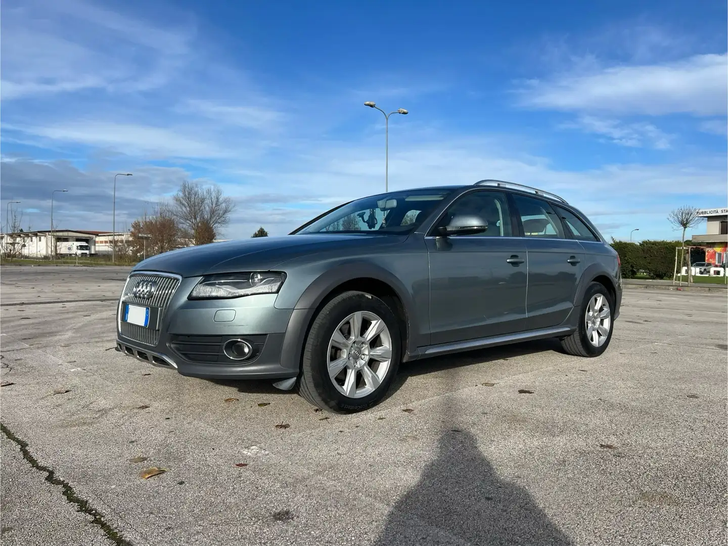 Audi A4 allroad 2.0 tdi Advanced - 1