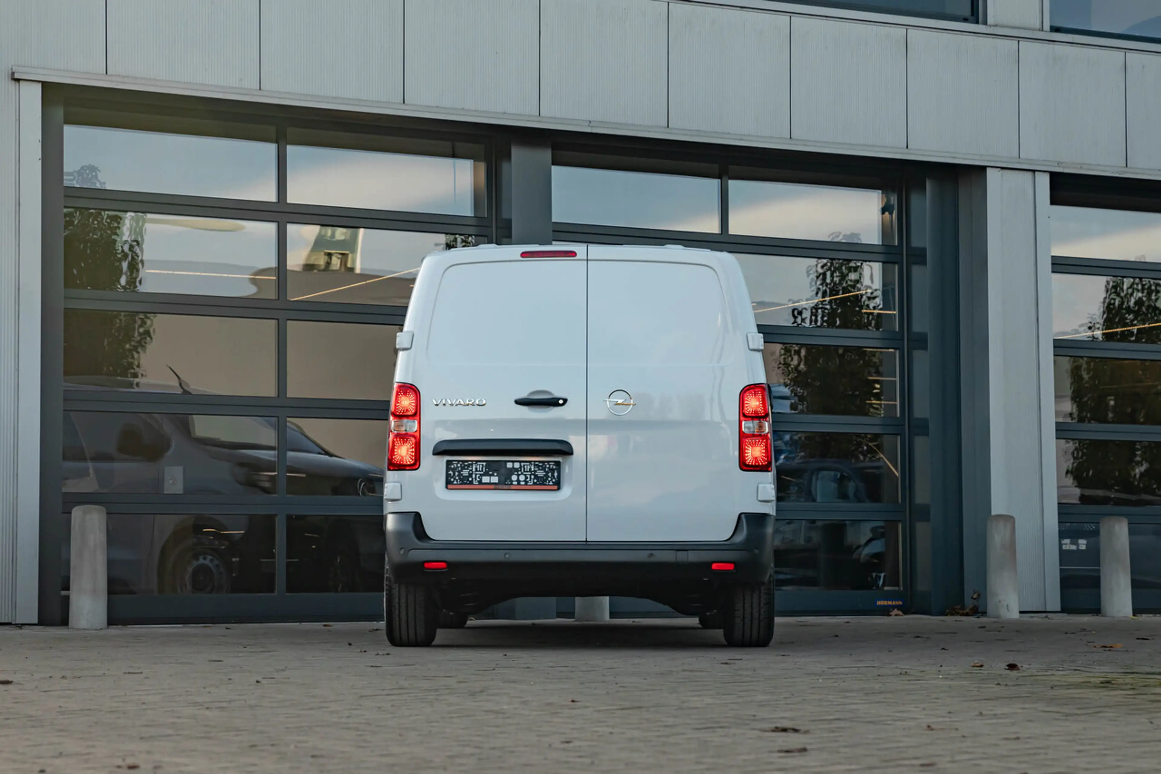 Opel Vivaro L2 | 136 PK | 75 kWh | Camera | Dodehoekdet. | ... — photo 5