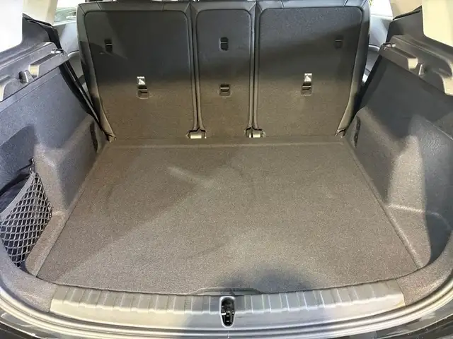 BMW 2 Series view 4