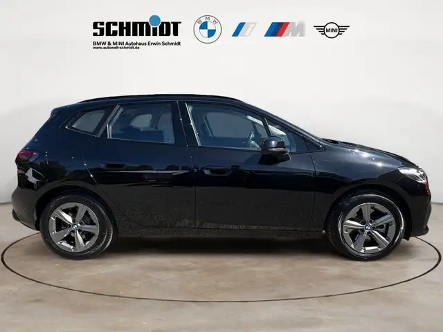 BMW 2 Series view 7