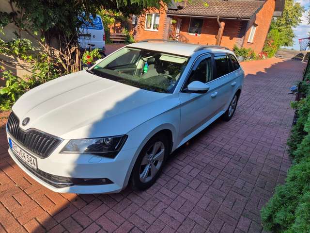 Skoda Superb Combi 2.0 TDI DSG Ambition