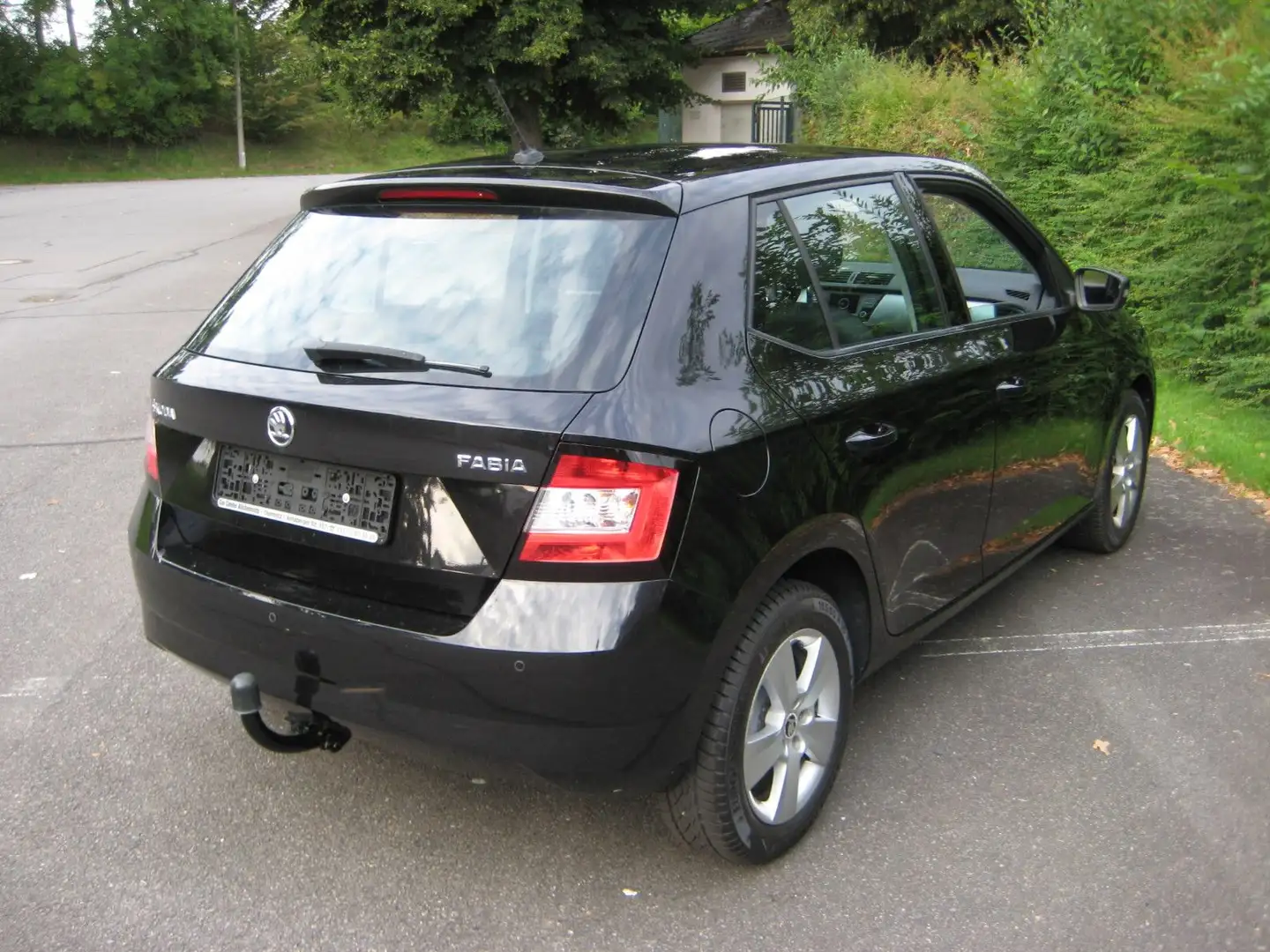 Skoda Fabia Ambition-Rentnerfahrzeug-1.Hand-35 TKM! Schwarz - 2