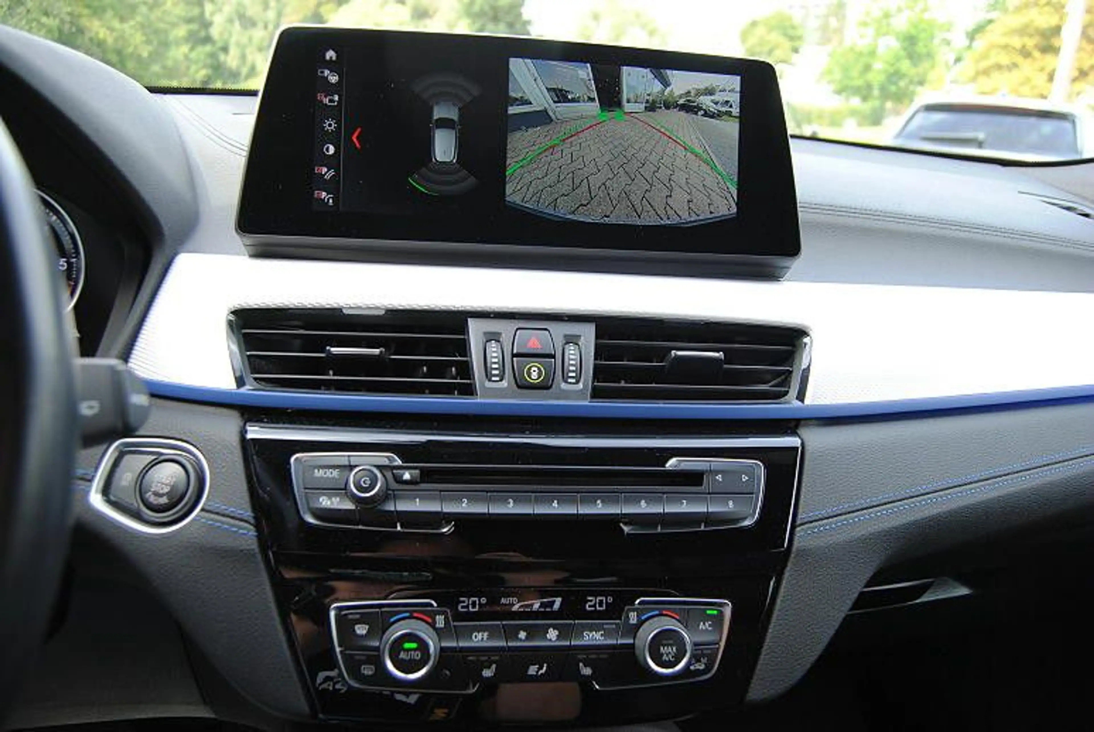BMW X2 sDrive18d A M Sport.HUD.Kamera.DAB.8xRäder — photo 11