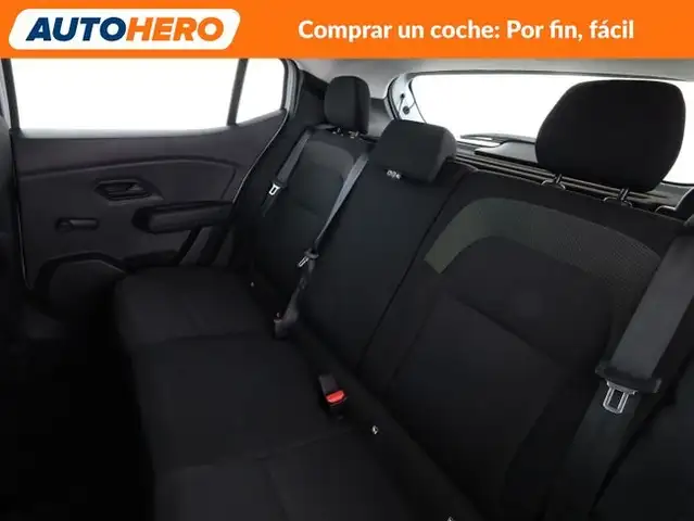 Dacia Sandero view 15