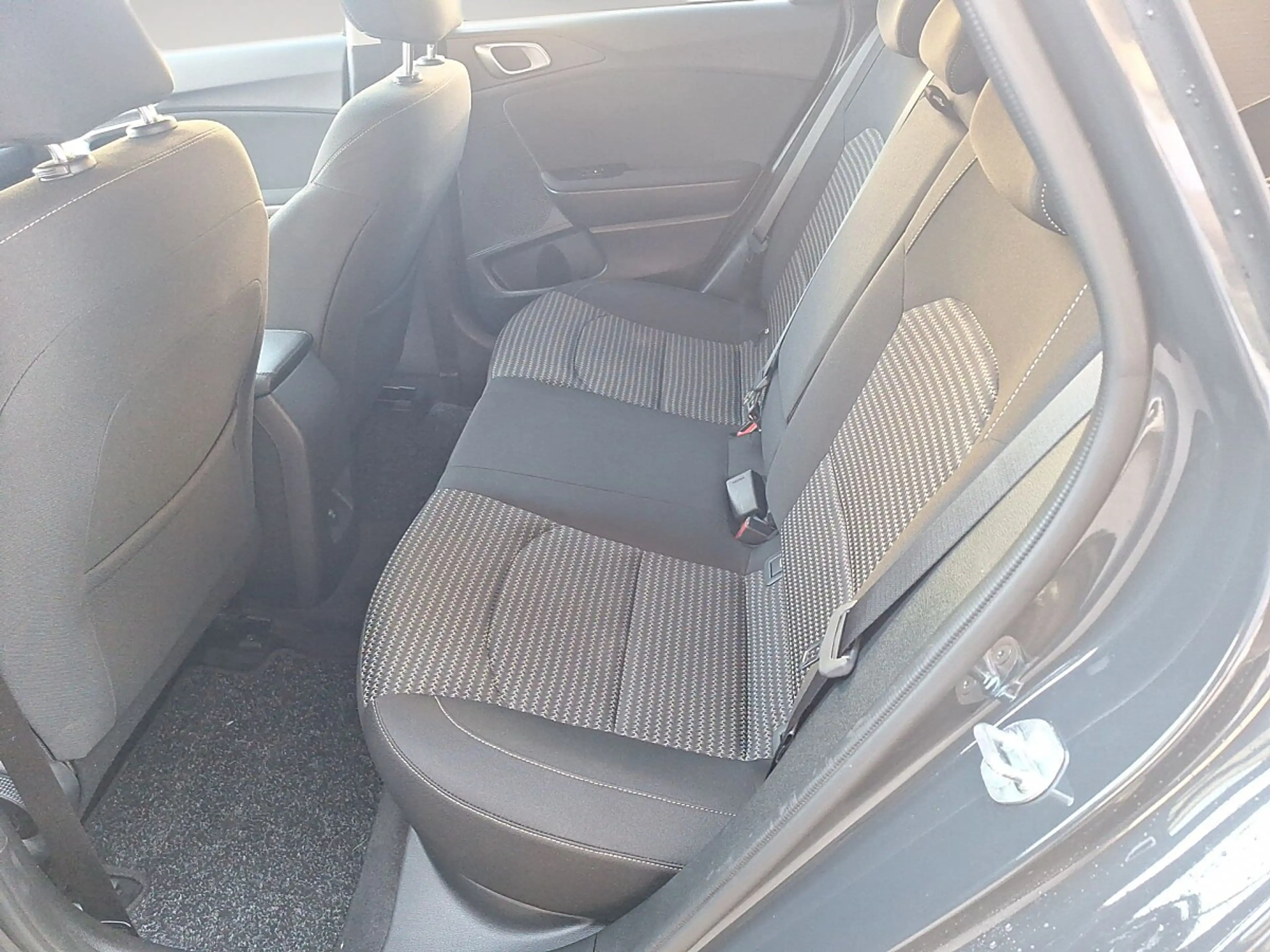 Kia Ceed SW / cee'd SW ceed SW 1,0 T-GDI GPF ISG Silber — photo 14