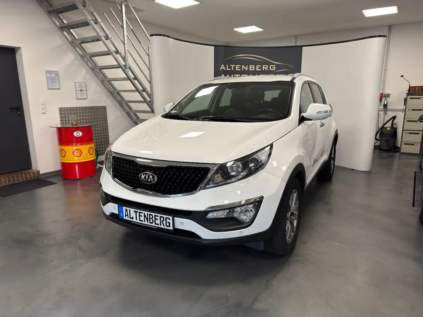 Kia Sportage Dream Team Kamera Navi Sitzhzg.-V+H PDC Weiß - 1