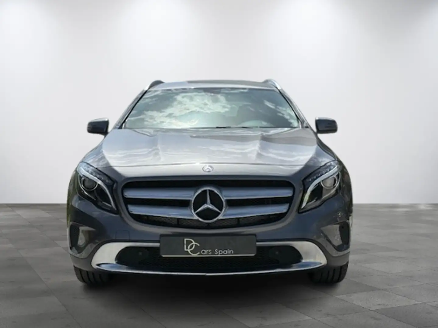 Mercedes-Benz GLA 200 200CDI Urban 7G-DCT Gris - 2