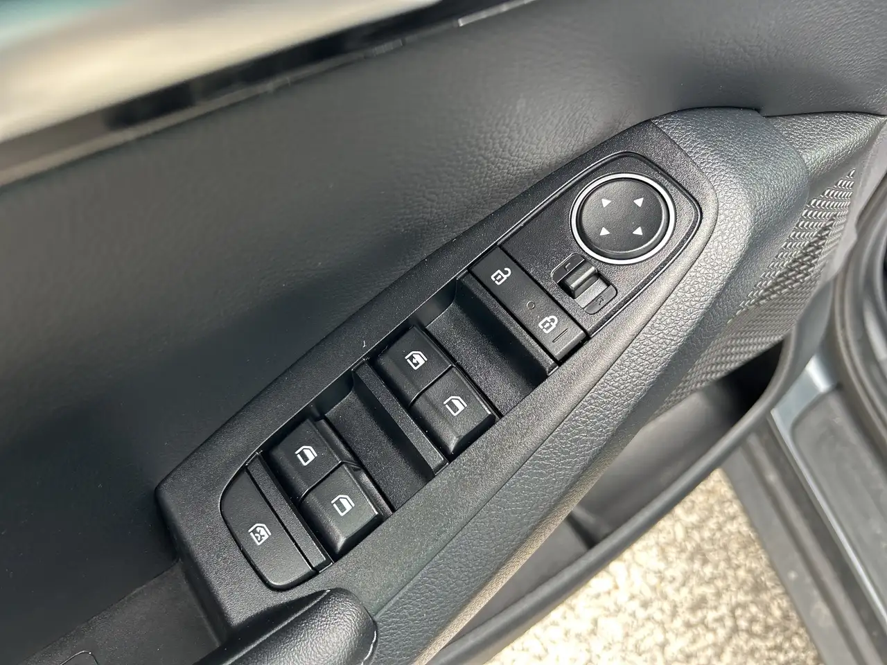 Kia Seltos снимка Kia Seltos