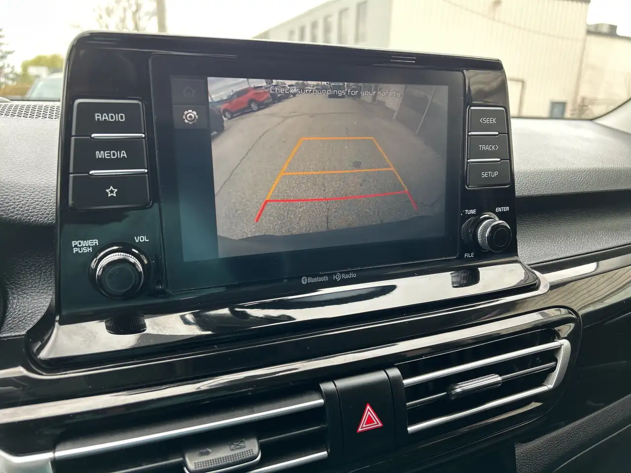 Kia Seltos снимка Kia Seltos