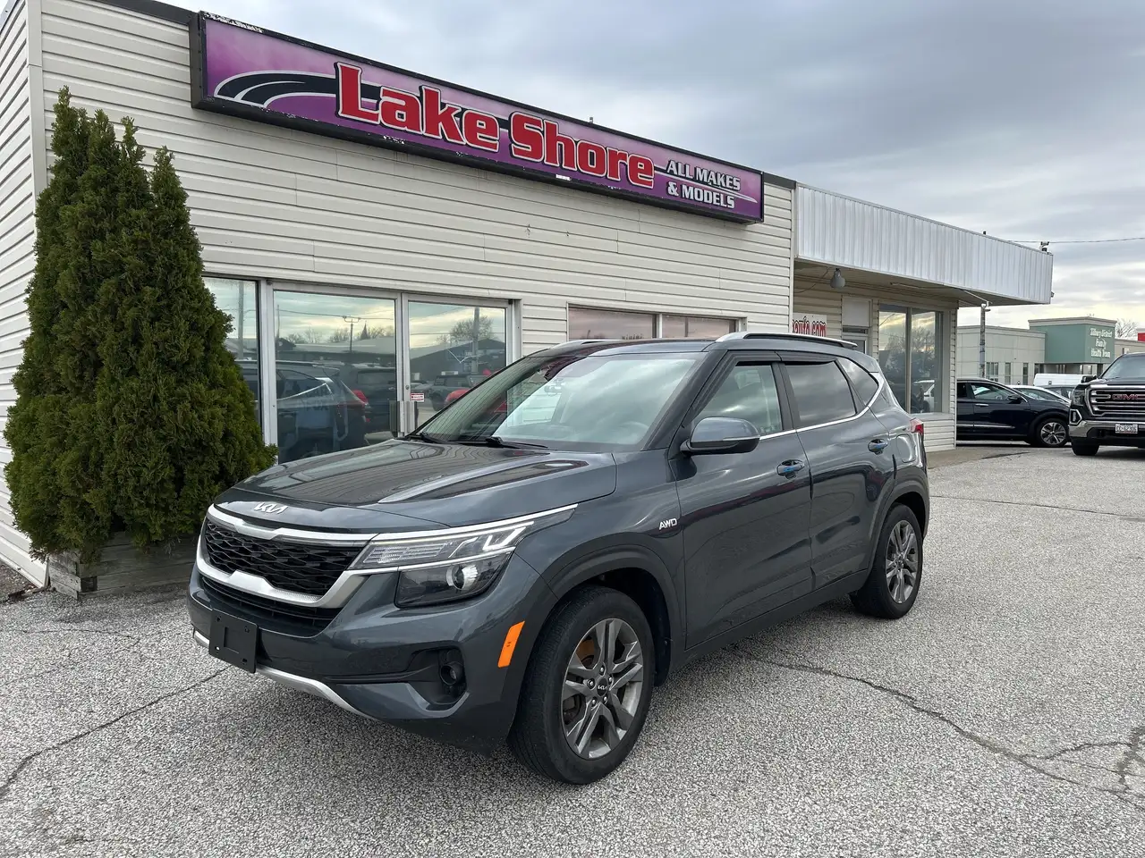 Kia Seltos снимка Kia Seltos