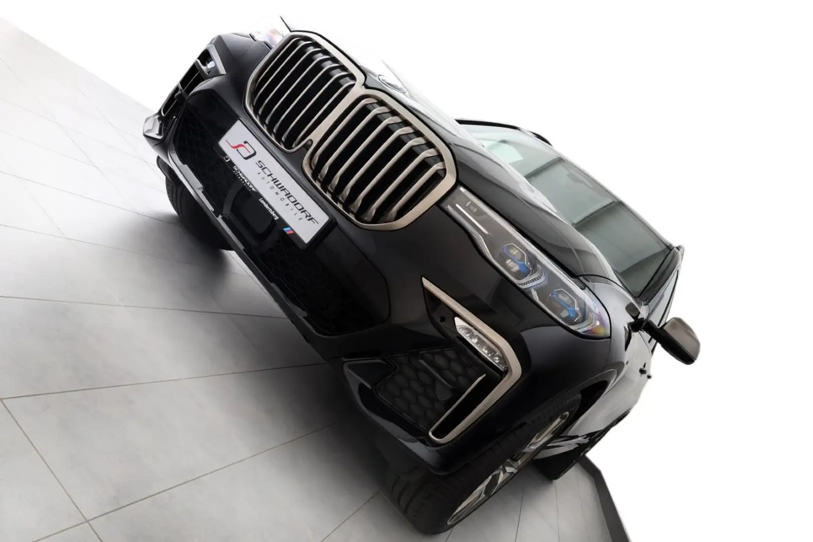 BMW X7 M50i Komfortsitze ACC STHZ H&K 360° AHK 22" Schwarz - 2