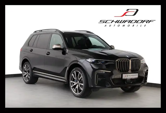 BMW X7 M50i Komfortsitze ACC STHZ H&K 360° AHK 22"