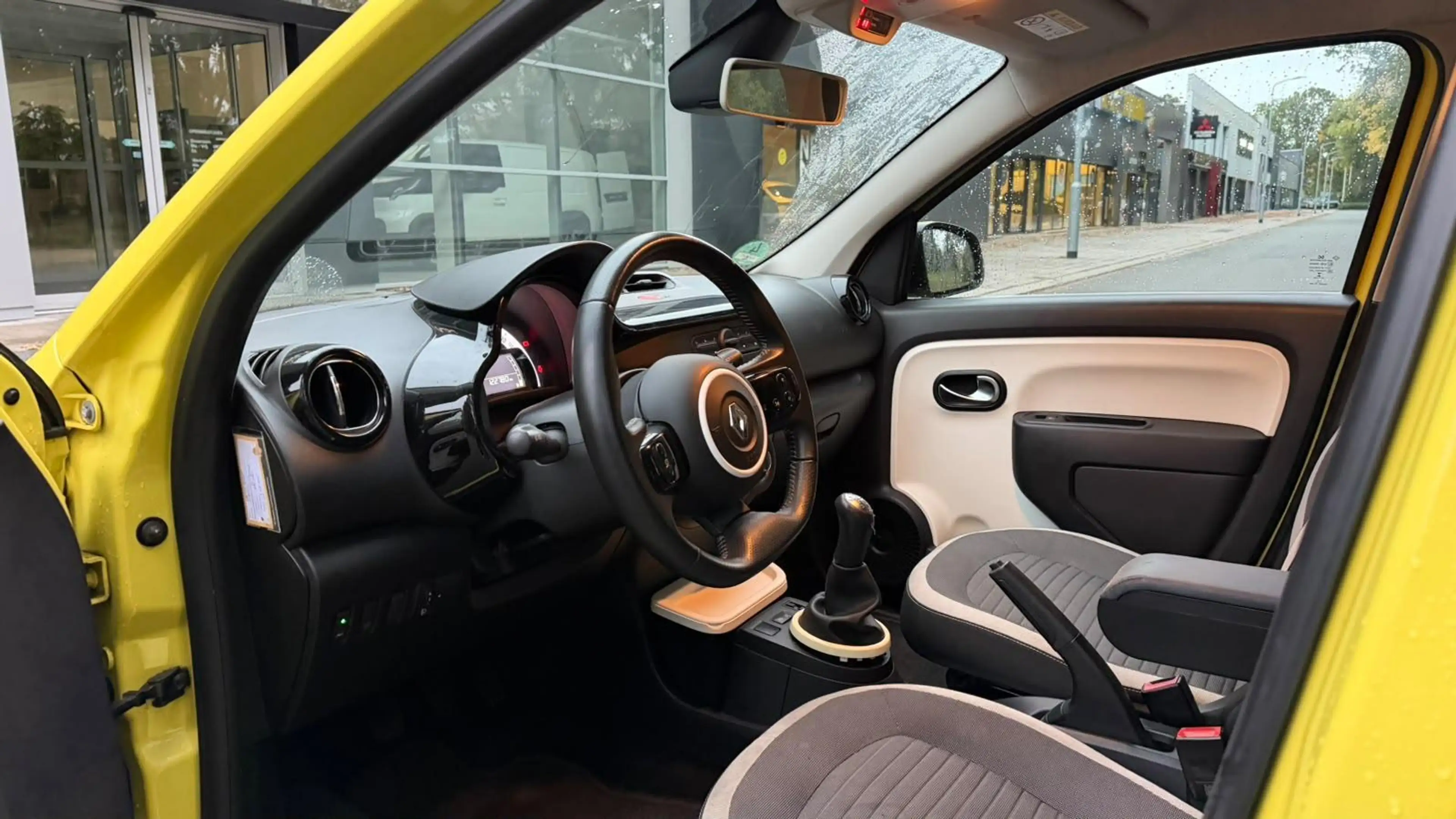 Renault Twingo 2015 1.0 SCe | NWE APK & grote beurt | Zuinig — photo 12