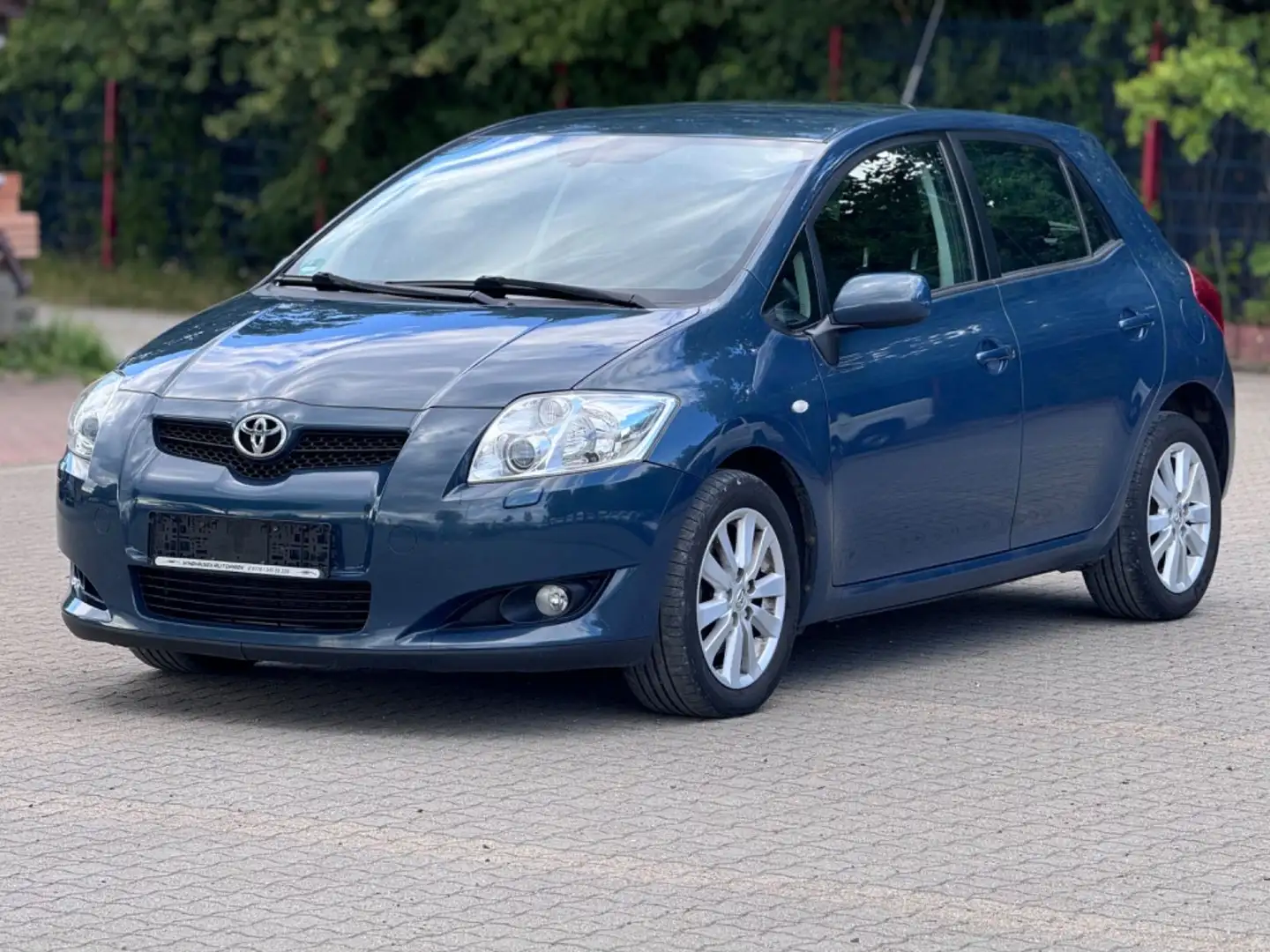 Toyota Auris 2.0-l * 1 HAND * XENON *KLIMA * Blau - 1