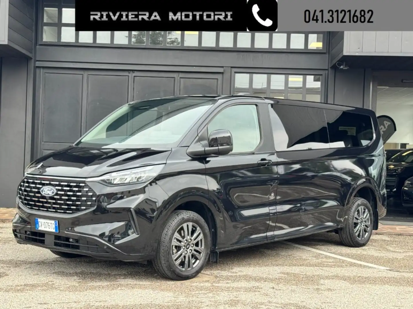 Ford Tourneo Custom 320 2.0 EcoBlue 136CV aut. PL Titanium Noir - 1